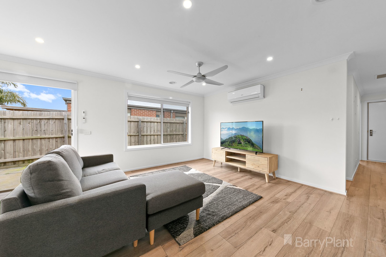 8 Quinella WayPakenham, VIC 3810, Pakenham - Thumbnail 4