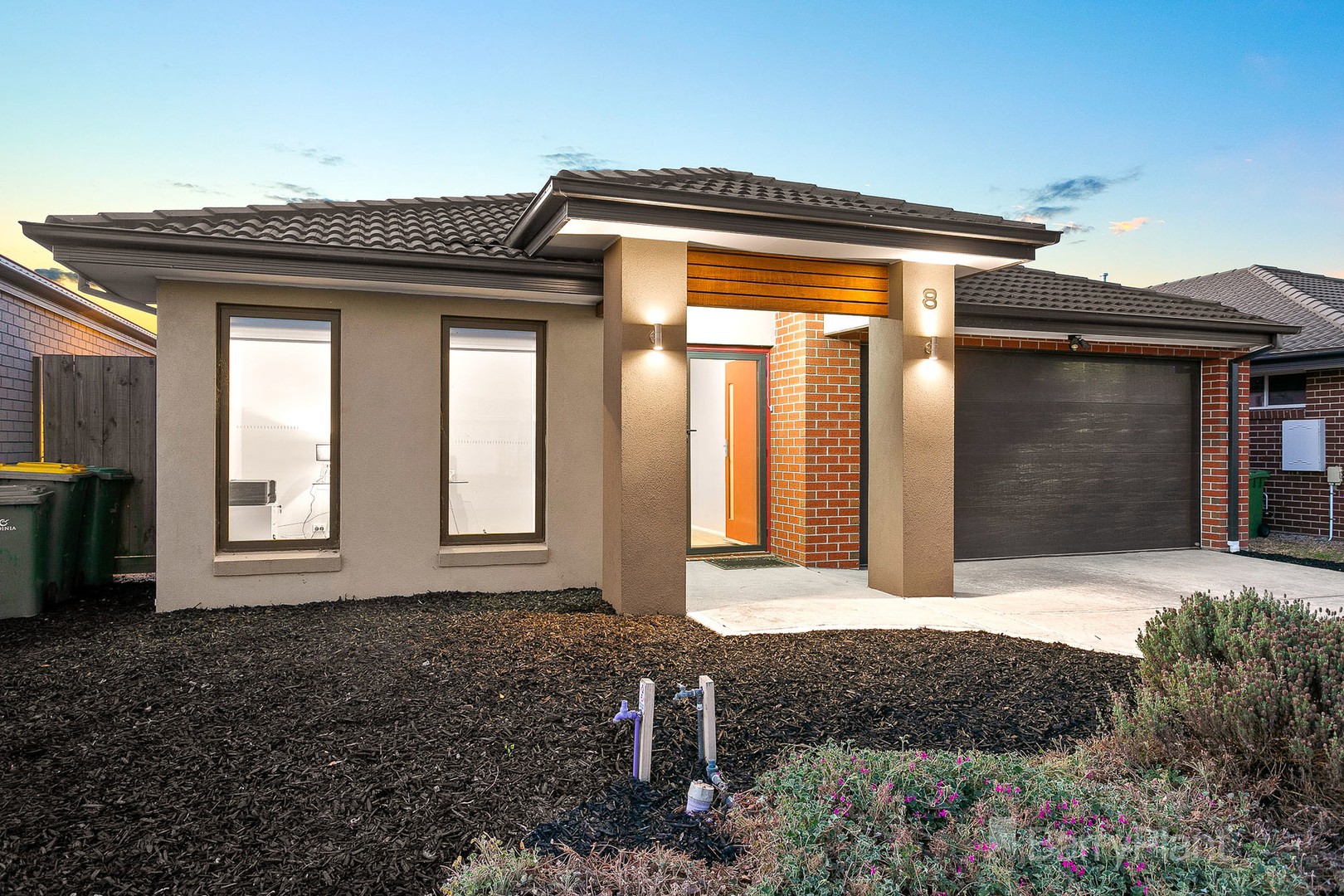 8 Rebecca Court, Pakenham, VIC 3810, Pakenham - Thumbnail 2