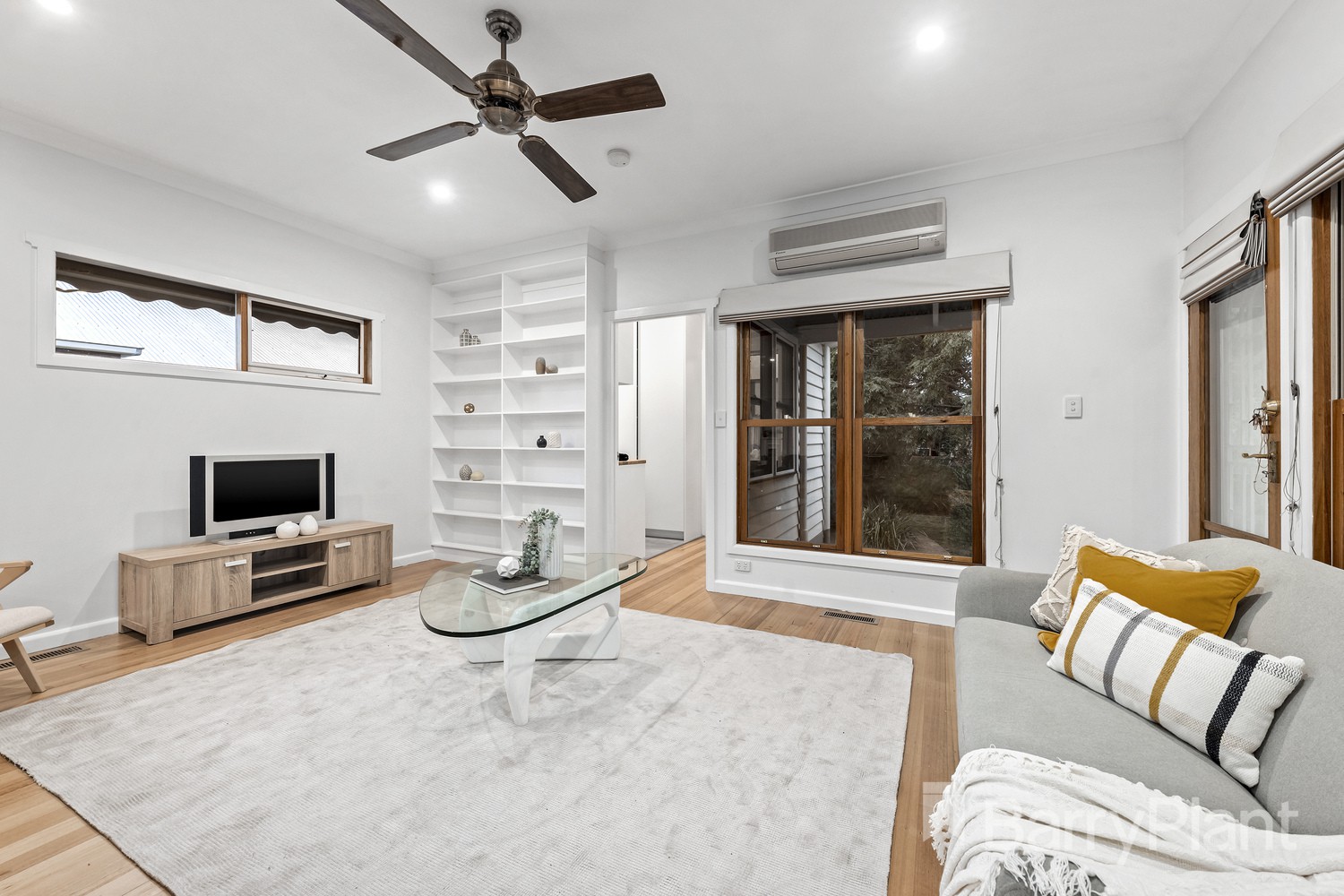 8 Reeves Street, Watsonia, VIC 3087, Watsonia - Thumbnail 6