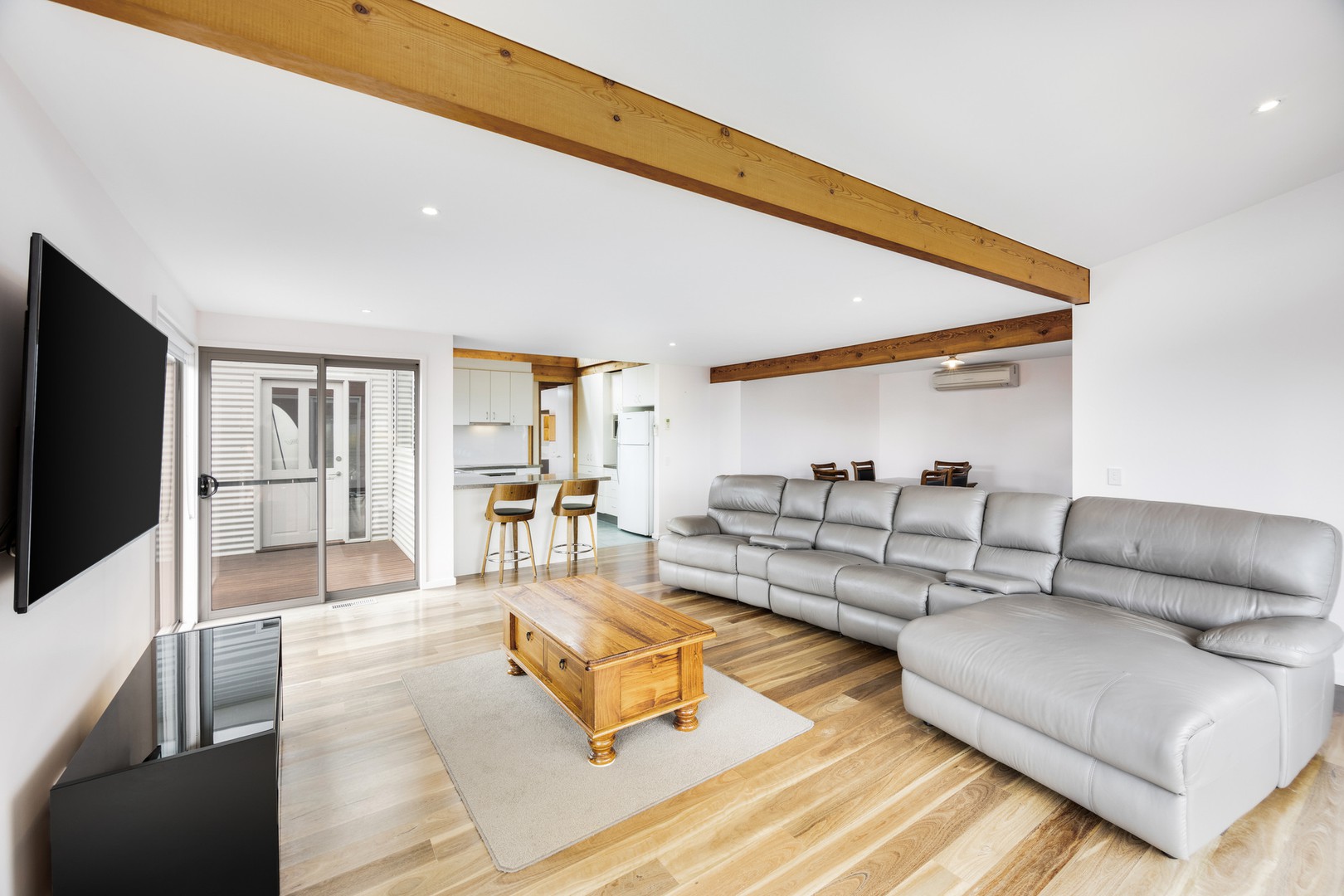 2 Grandview Court, Diamond Creek, Diamond Creek - Thumbnail 6