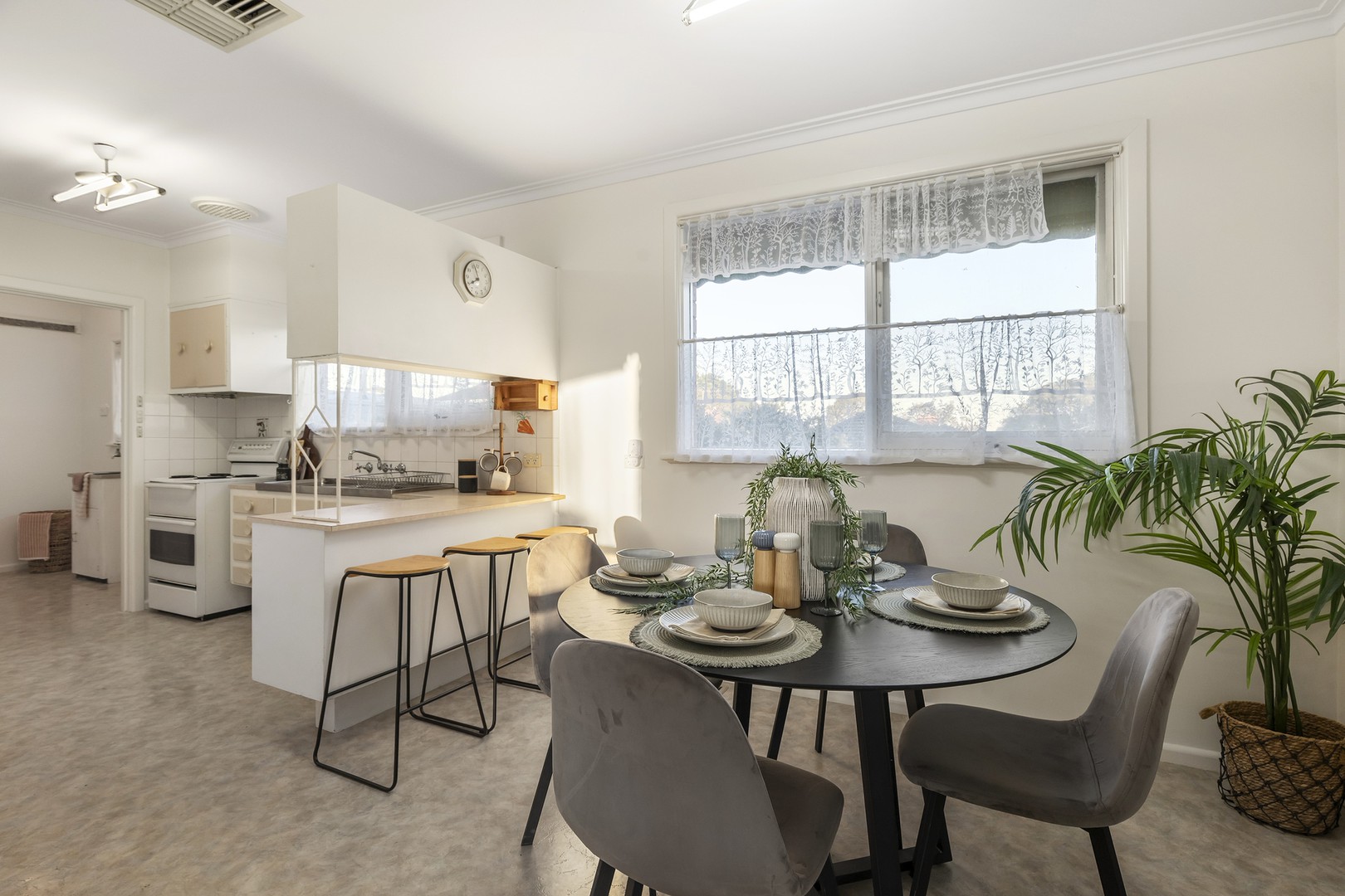 8 Regis Court, Watsonia, VIC 3087, Watsonia - Thumbnail 3