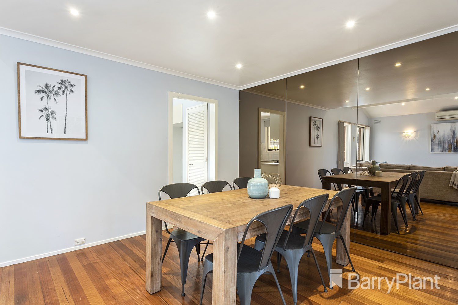 8 Reynolds AvenueWheelers Hill, VIC 3150, Wheelers Hill - Thumbnail 4