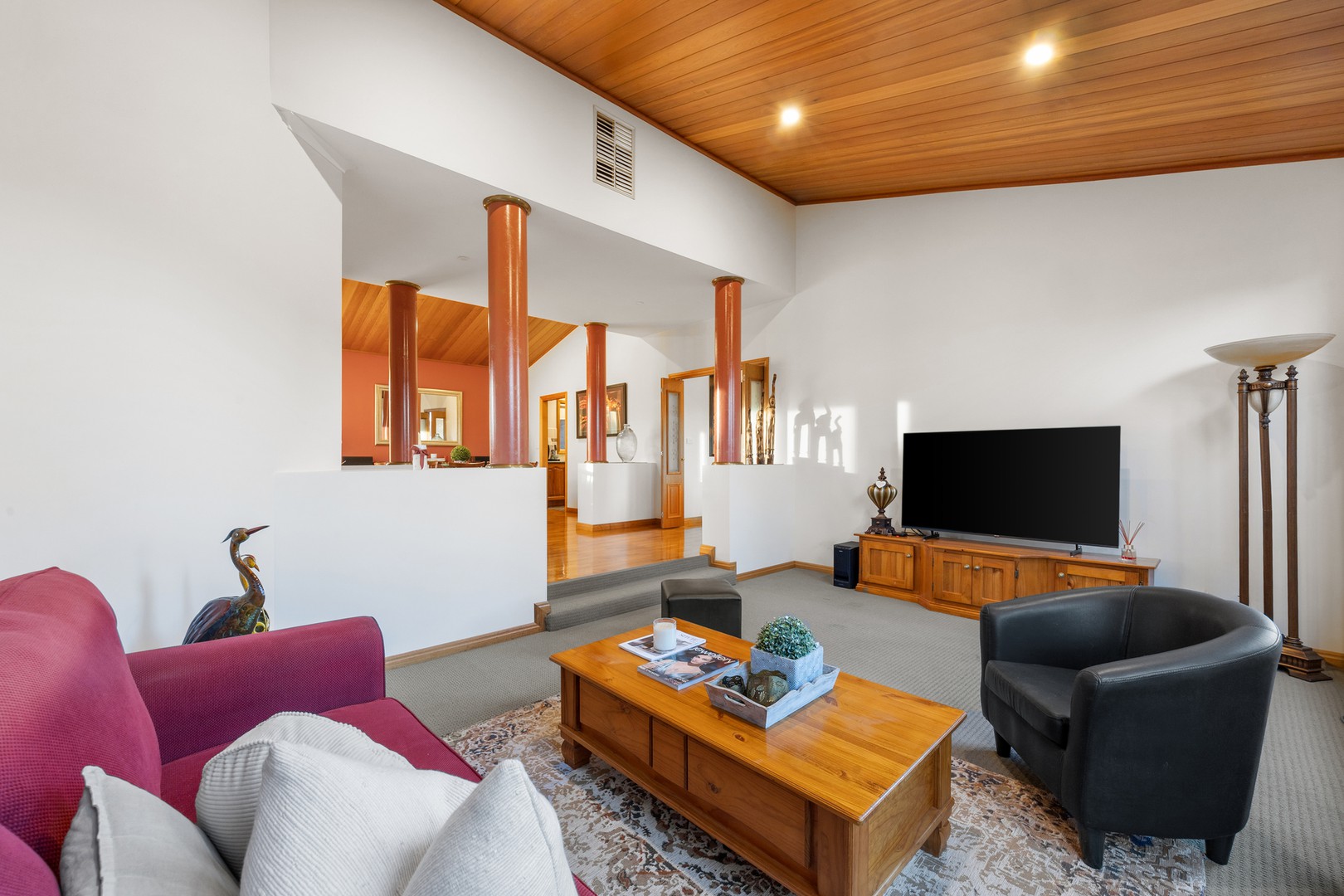 8 Ridge Lane, Hillside, VIC 3037, Hillside - Thumbnail 3