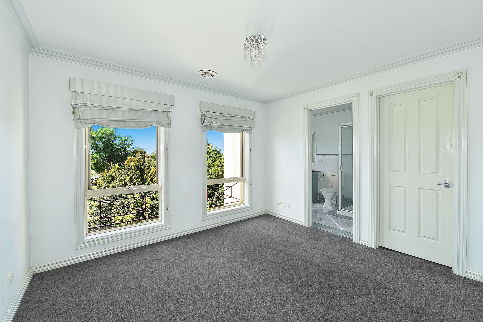 8 Rimcross Drive, Keilor East, VIC 3033, Keilor East - Thumbnail 3