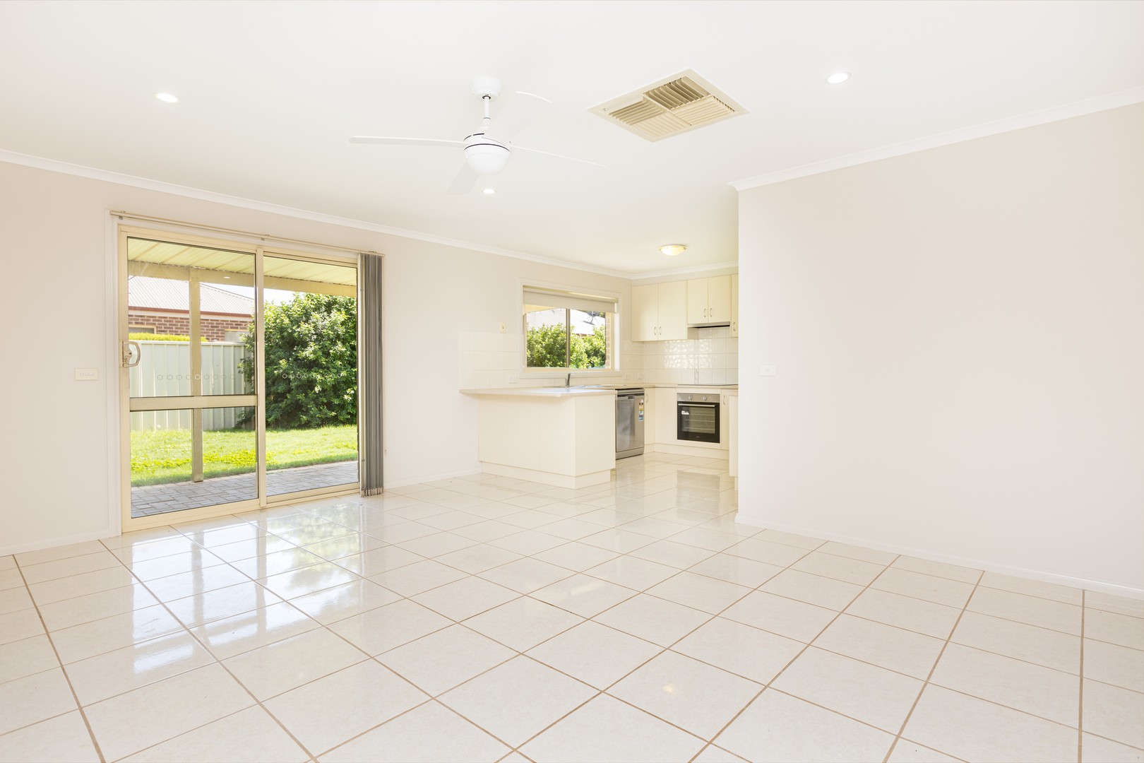 8 Rodeo Drive, Mildura, VIC 3500, Mildura - Thumbnail 3
