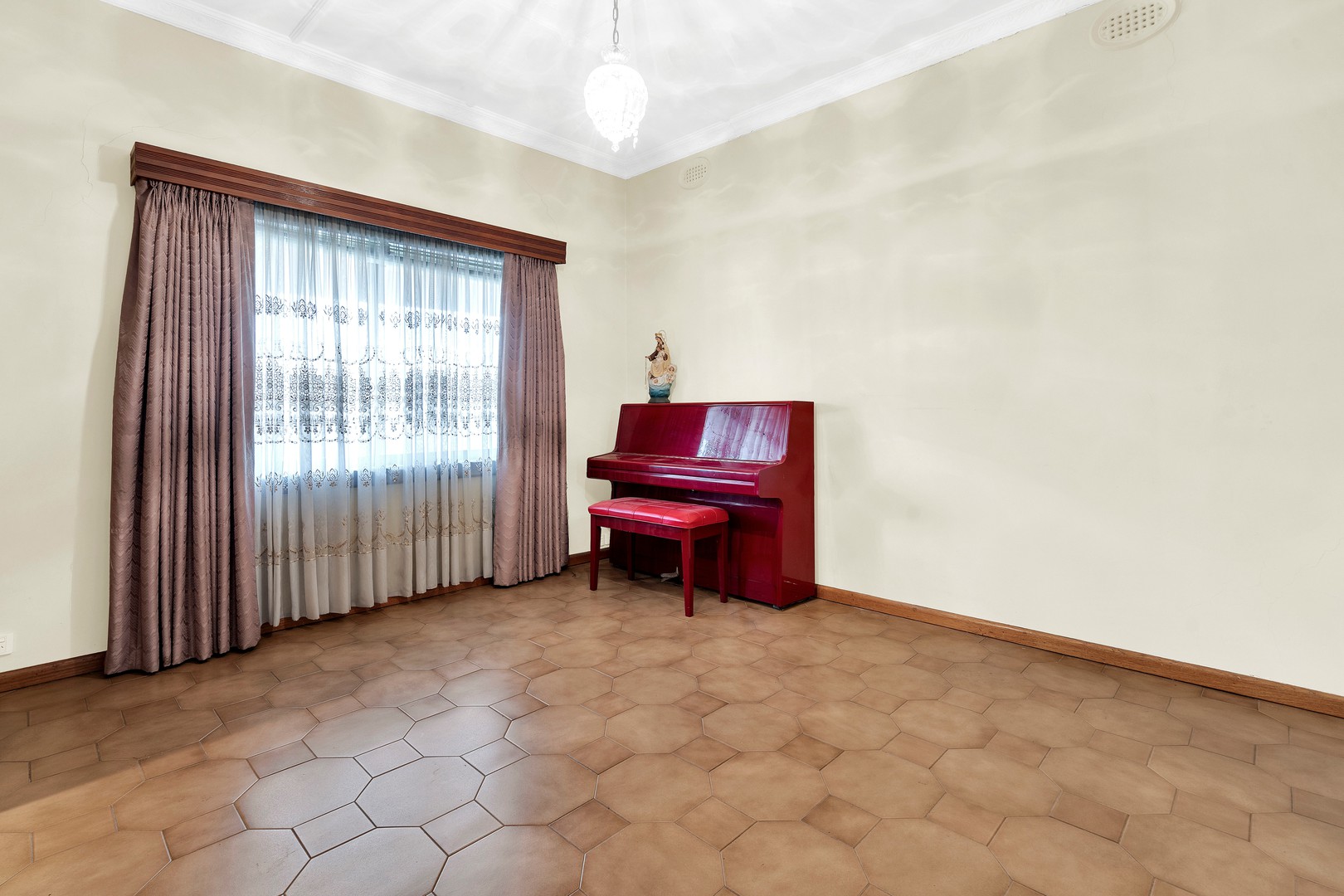 8 Rodney Avenue, Coburg North, VIC 3058, Coburg North - Thumbnail 7