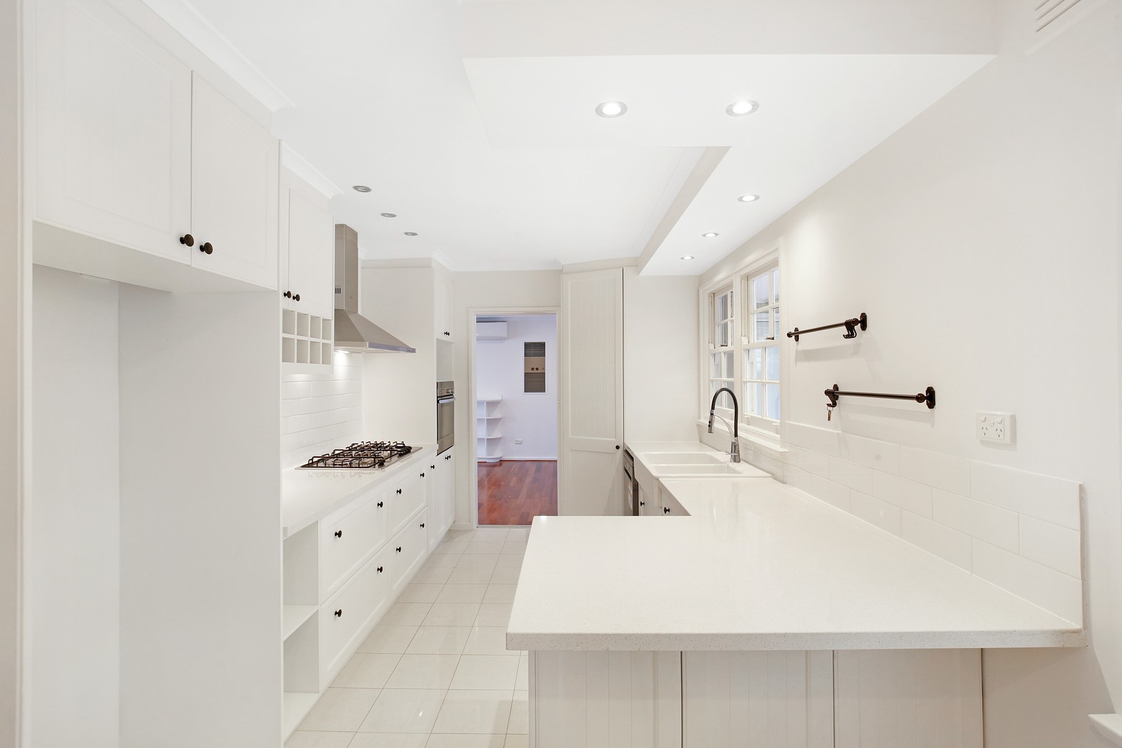 8 Ronald Court, Watsonia North, VIC 3087, Watsonia North - Thumbnail 4