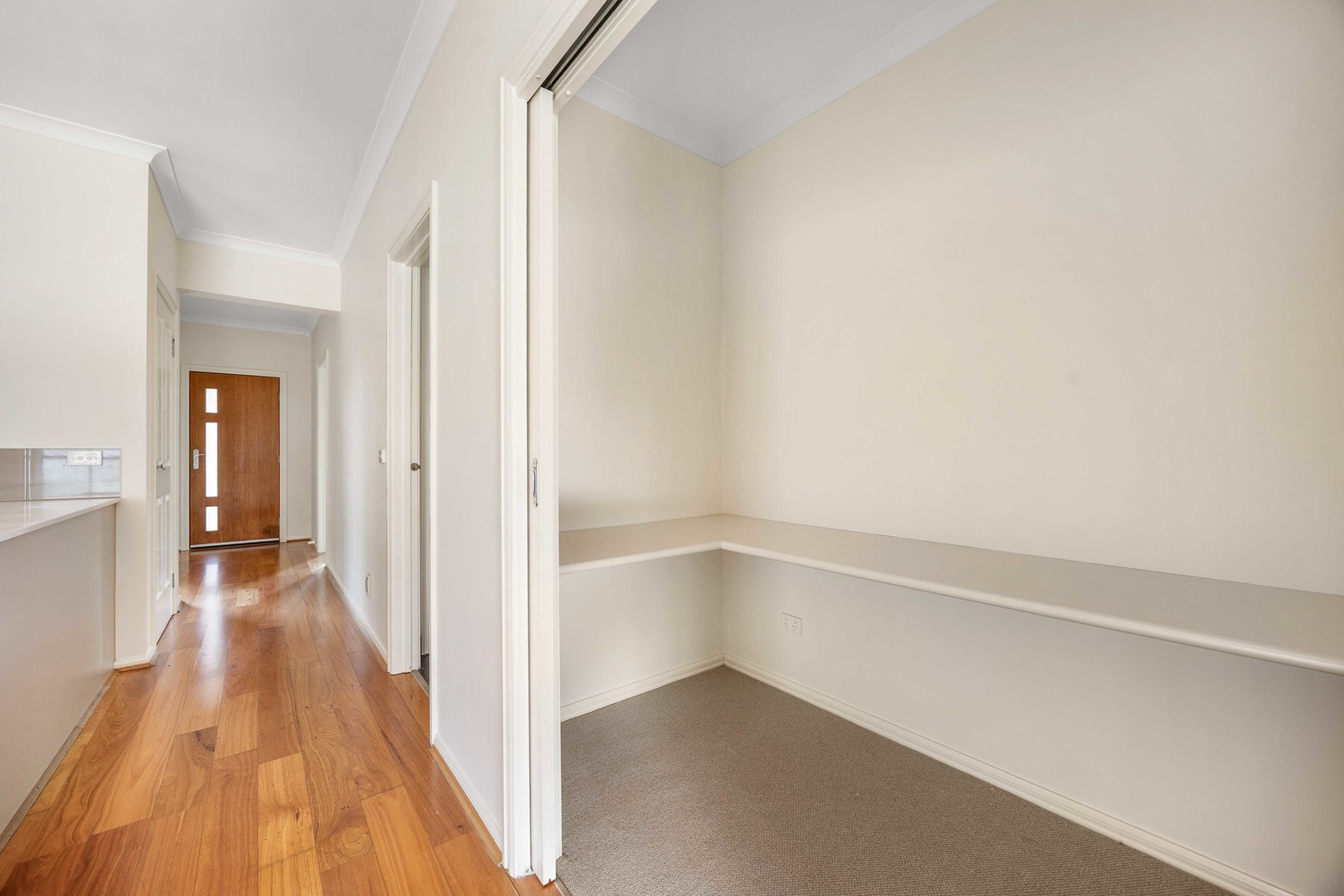 8 Rosella Crescent, Caroline Springs, VIC 3023, Caroline Springs - Thumbnail 6