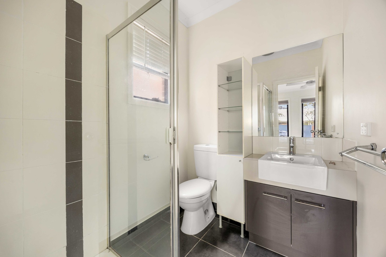 8 Rosella Crescent, Caroline Springs, VIC 3023, Caroline Springs - Thumbnail 8