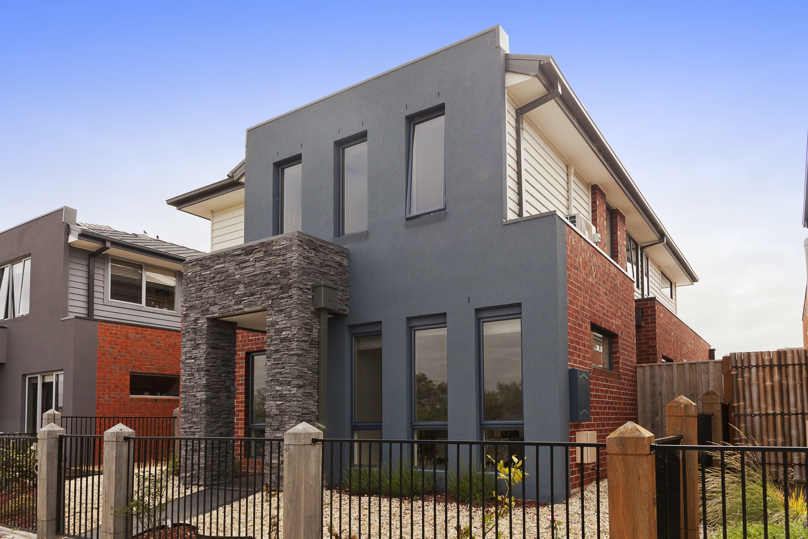 8 Royal Circuit, Point Cook, VIC 3030