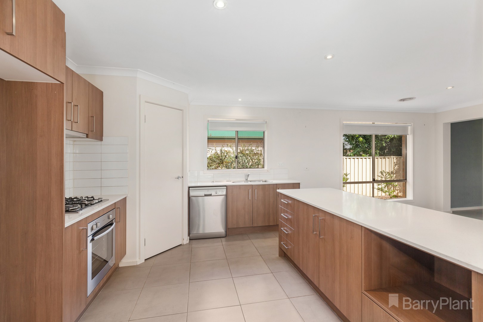 8 Royal Parade, Kilmore, VIC 3764, Kilmore - Thumbnail 3