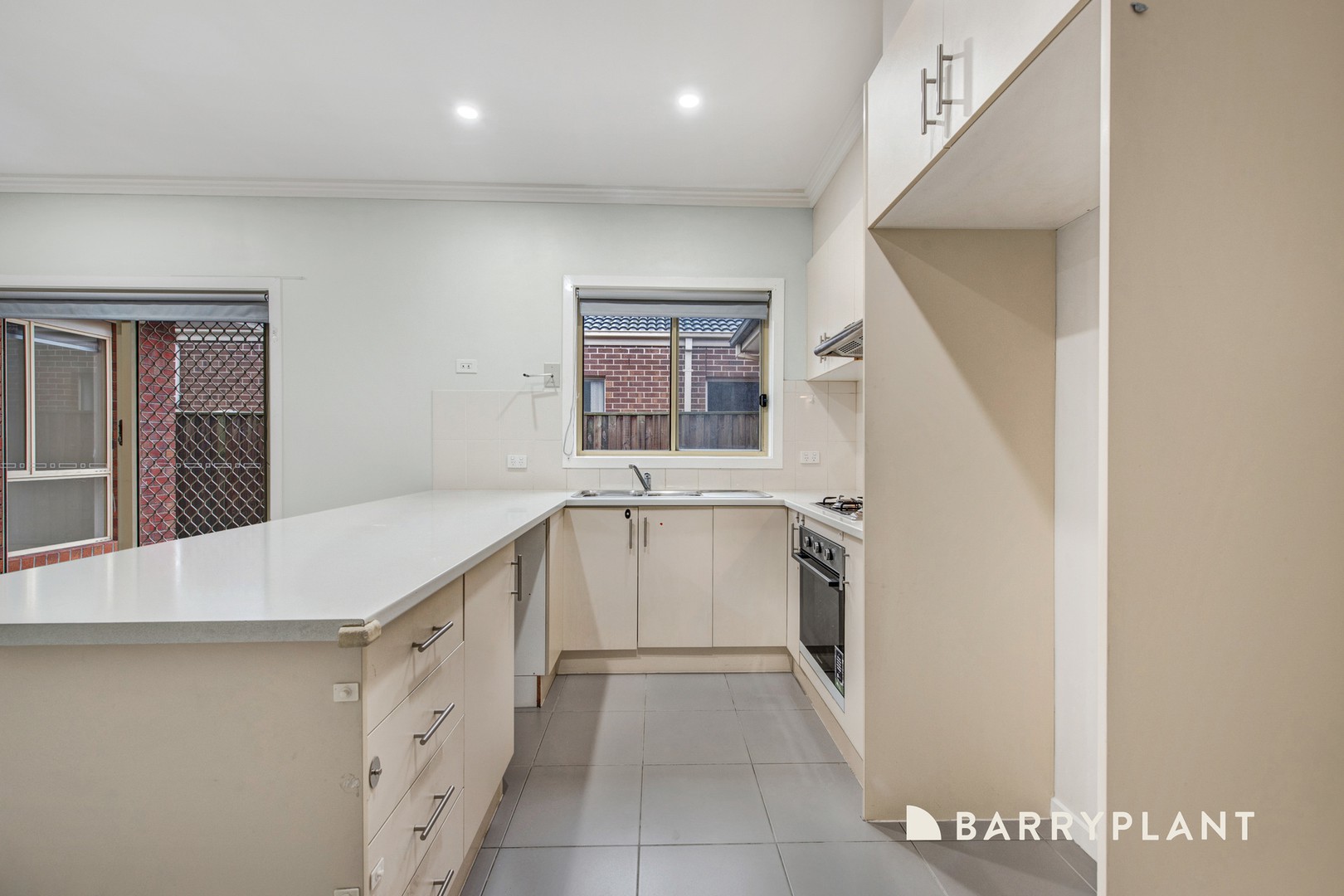 8 Runecrest Terrace, Epping, VIC 3076 - Thumbnail 1 - 10/06/2025