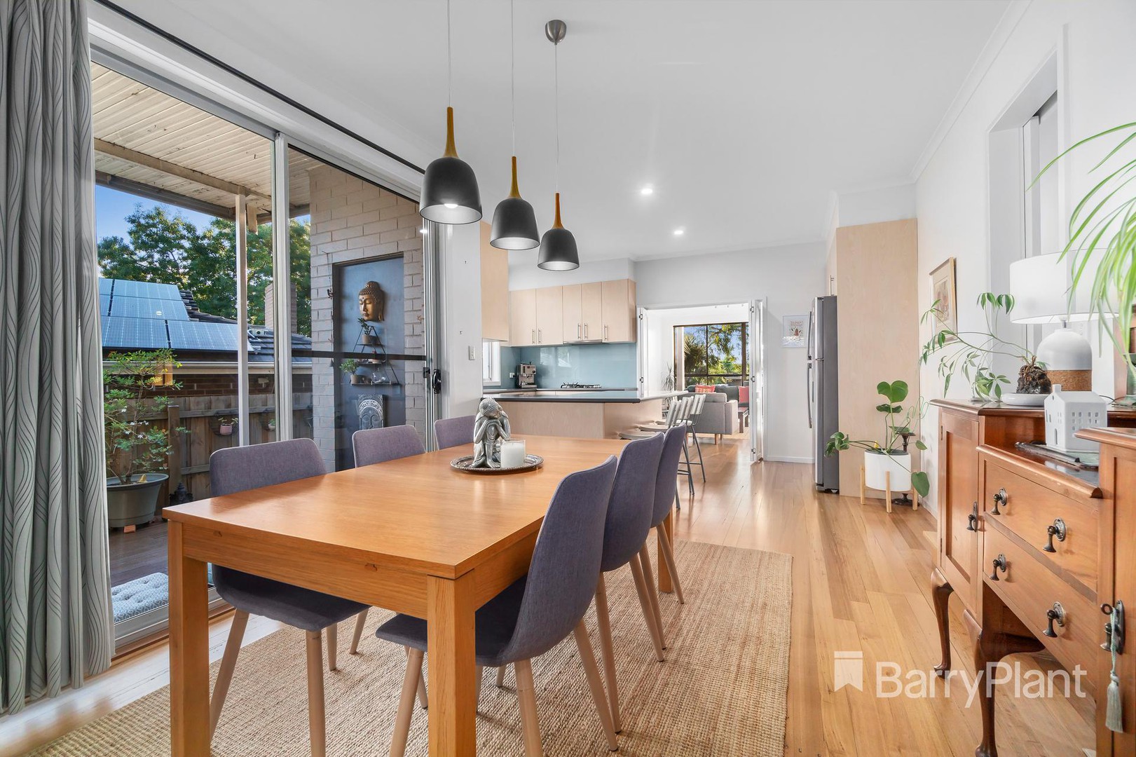 8 Sainsbury AvenueGreensborough, VIC 3088, Greensborough - Thumbnail 3