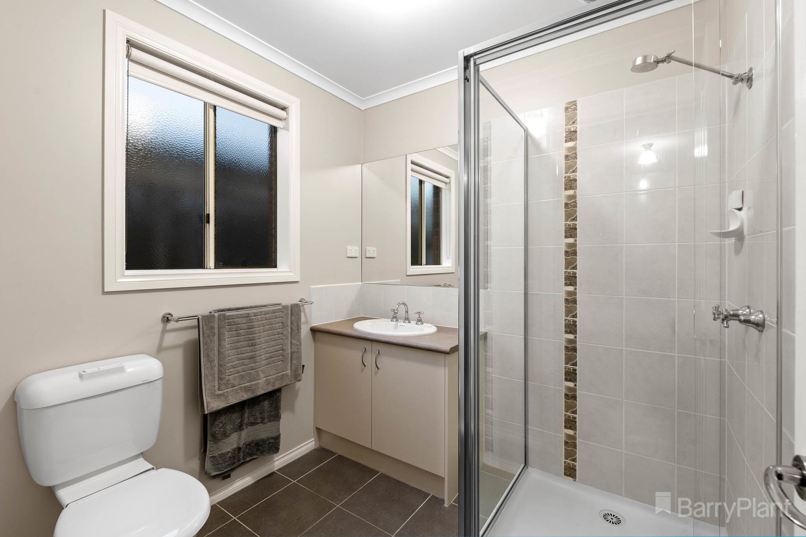 8 Samchelle Place, Pakenham, VIC 3810, Pakenham - Thumbnail 7