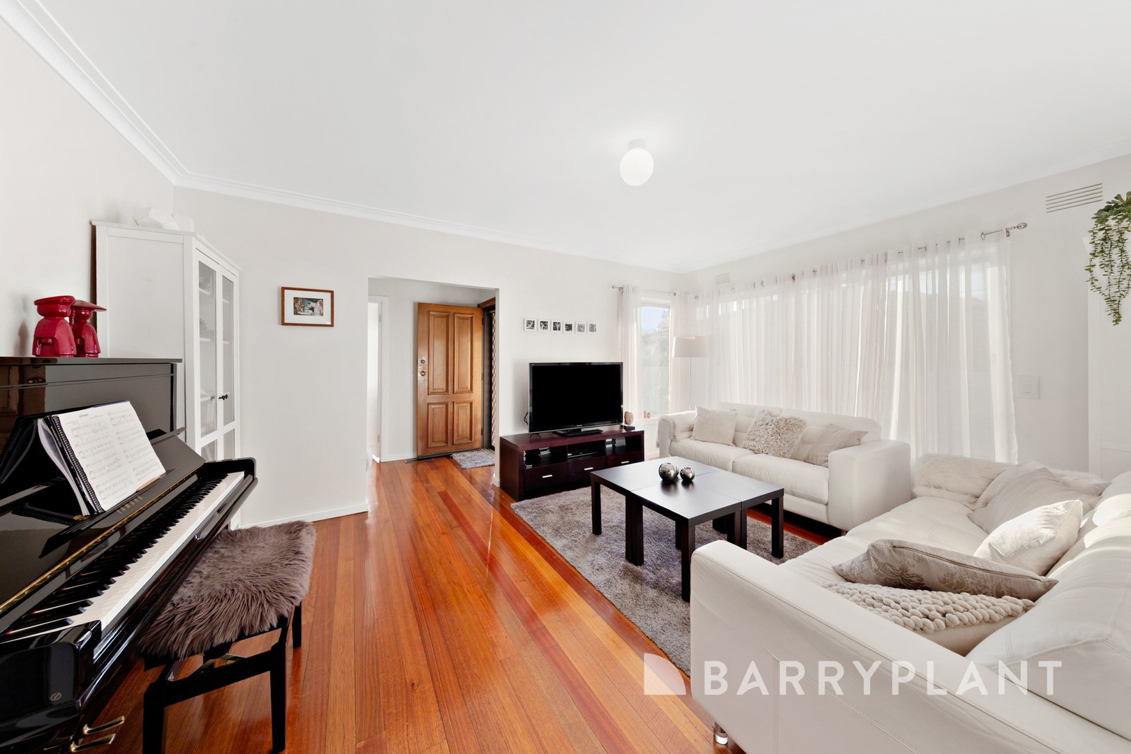 8 Sandra Street, Kings Park, VIC 3021, Kings Park - Thumbnail 2