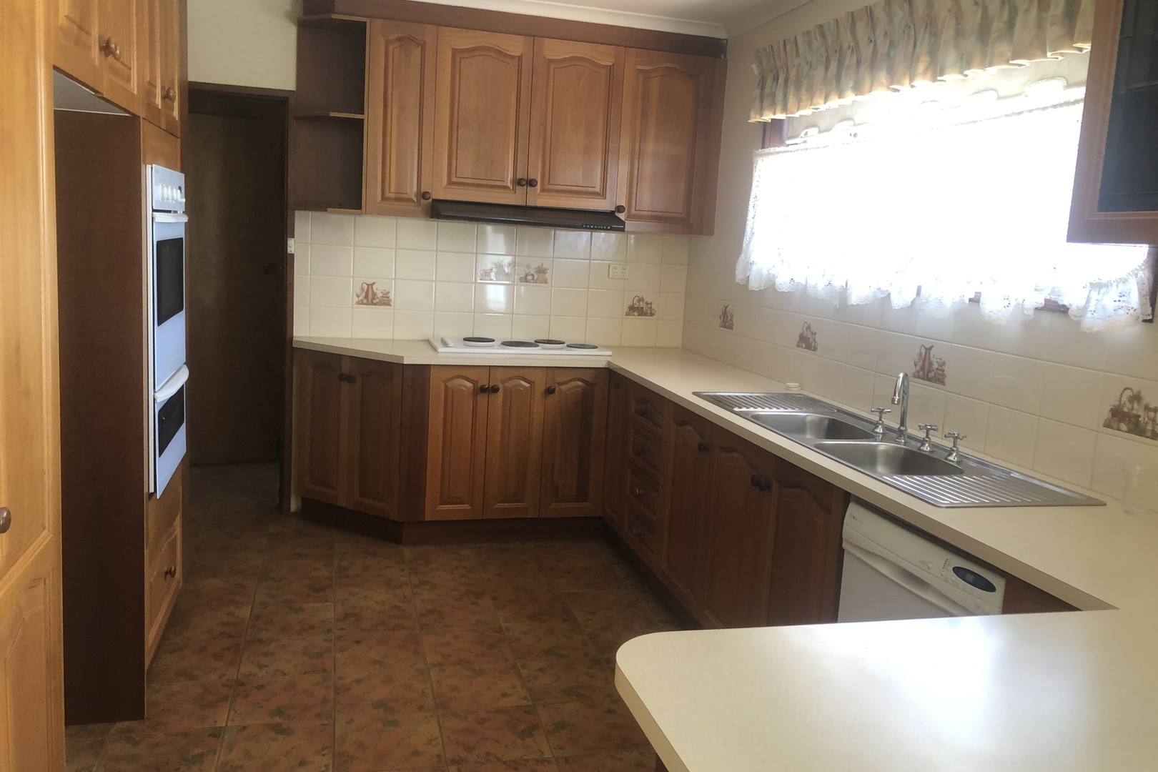 8 Sawka Court, Robinvale, VIC 3549, Robinvale - Thumbnail 4