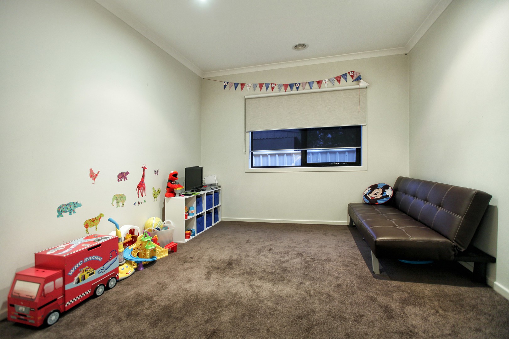 8 Scottsdale Court, Craigieburn, VIC 3064, Craigieburn - Thumbnail 8