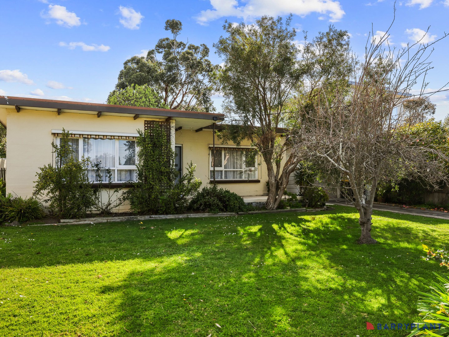 8 Seascape Avenue, Cowes, VIC 3922 - Thumbnail 2 - 24/09/2025