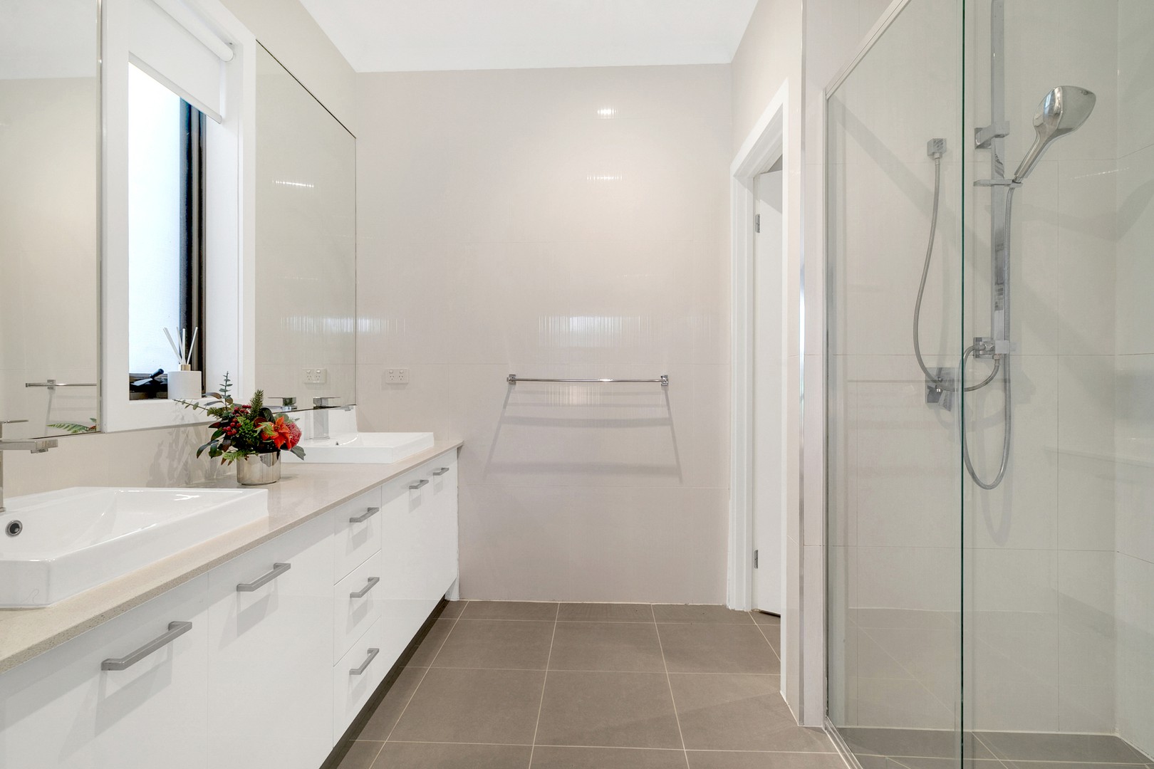 8 Serenity Way, Craigieburn, VIC 3064, Craigieburn - Thumbnail 4