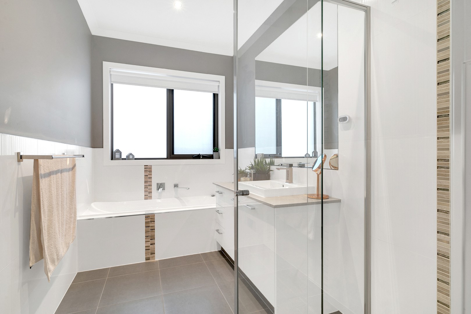 8 Serenity Way, Craigieburn, VIC 3064, Craigieburn - Thumbnail 8