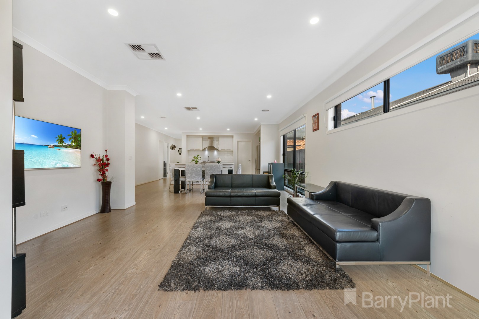 8 Shearer Way, Aintree, VIC 3336, Aintree - Thumbnail 6