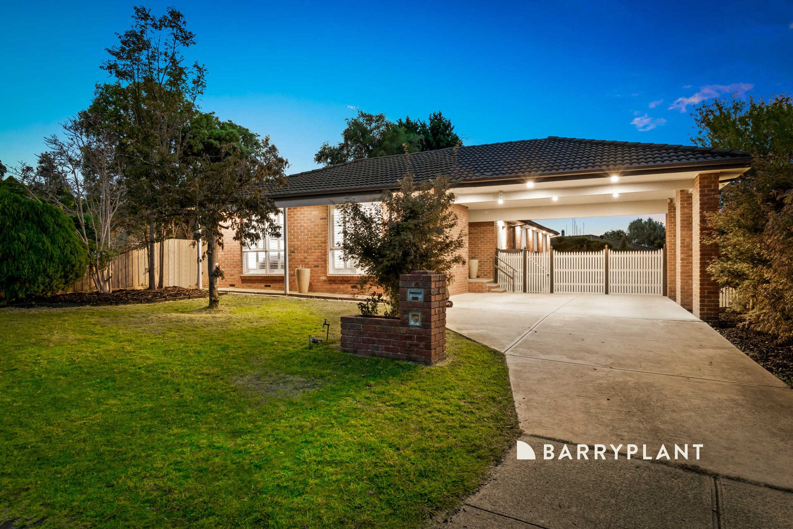 8 Sidney Court, Narre Warren, VIC 3805, Narre Warren - Thumbnail 2