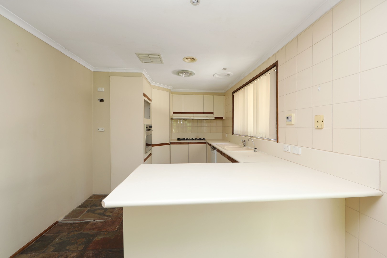 8 Sienna Court, Rowville, VIC 3178 - Thumbnail 1 - 10/11/2021