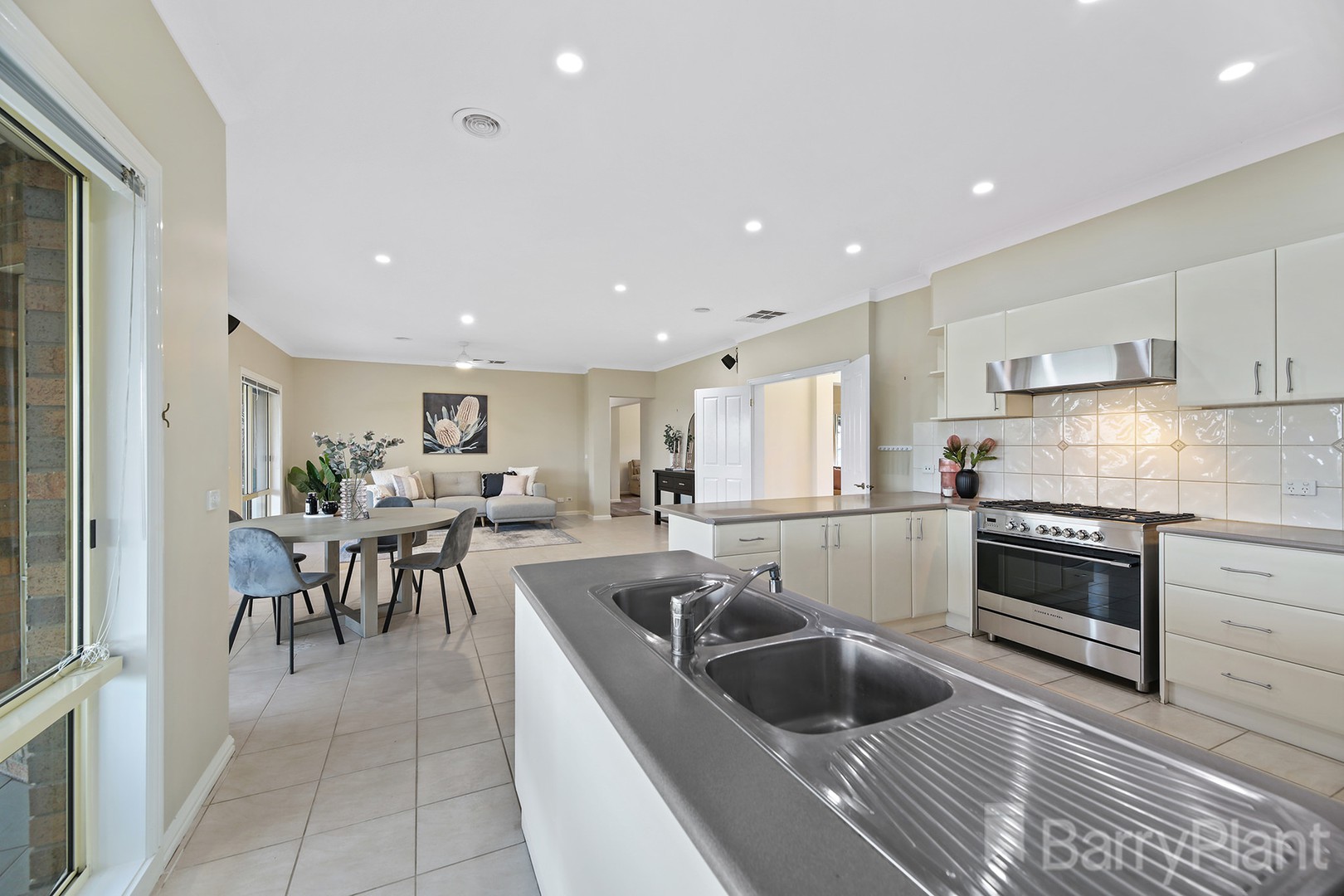 8 Silky Oak Court, Garfield, VIC 3814, Garfield - Thumbnail 7