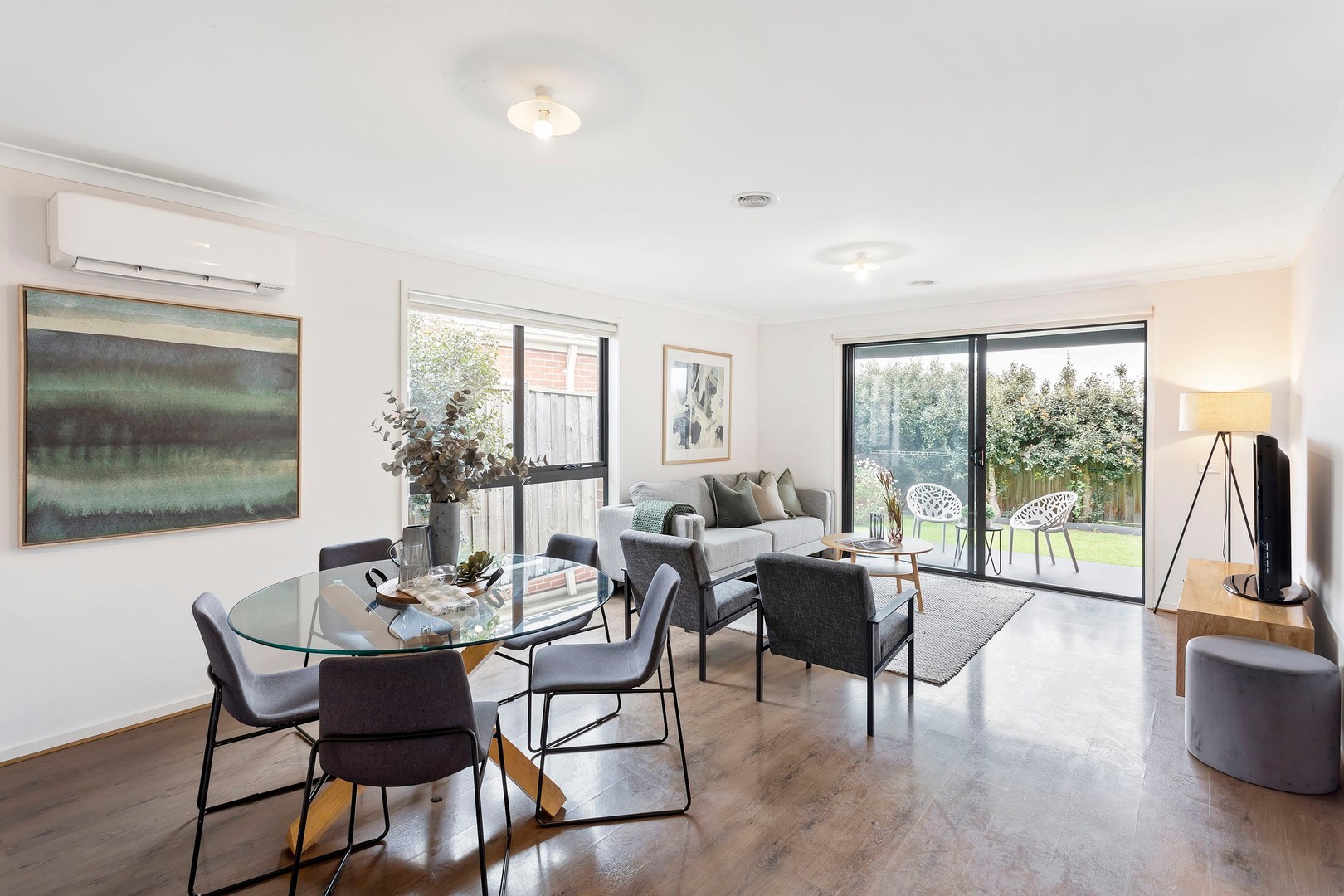 8 Silverwood Drive, Greenvale, VIC 3059, Greenvale - Thumbnail 4