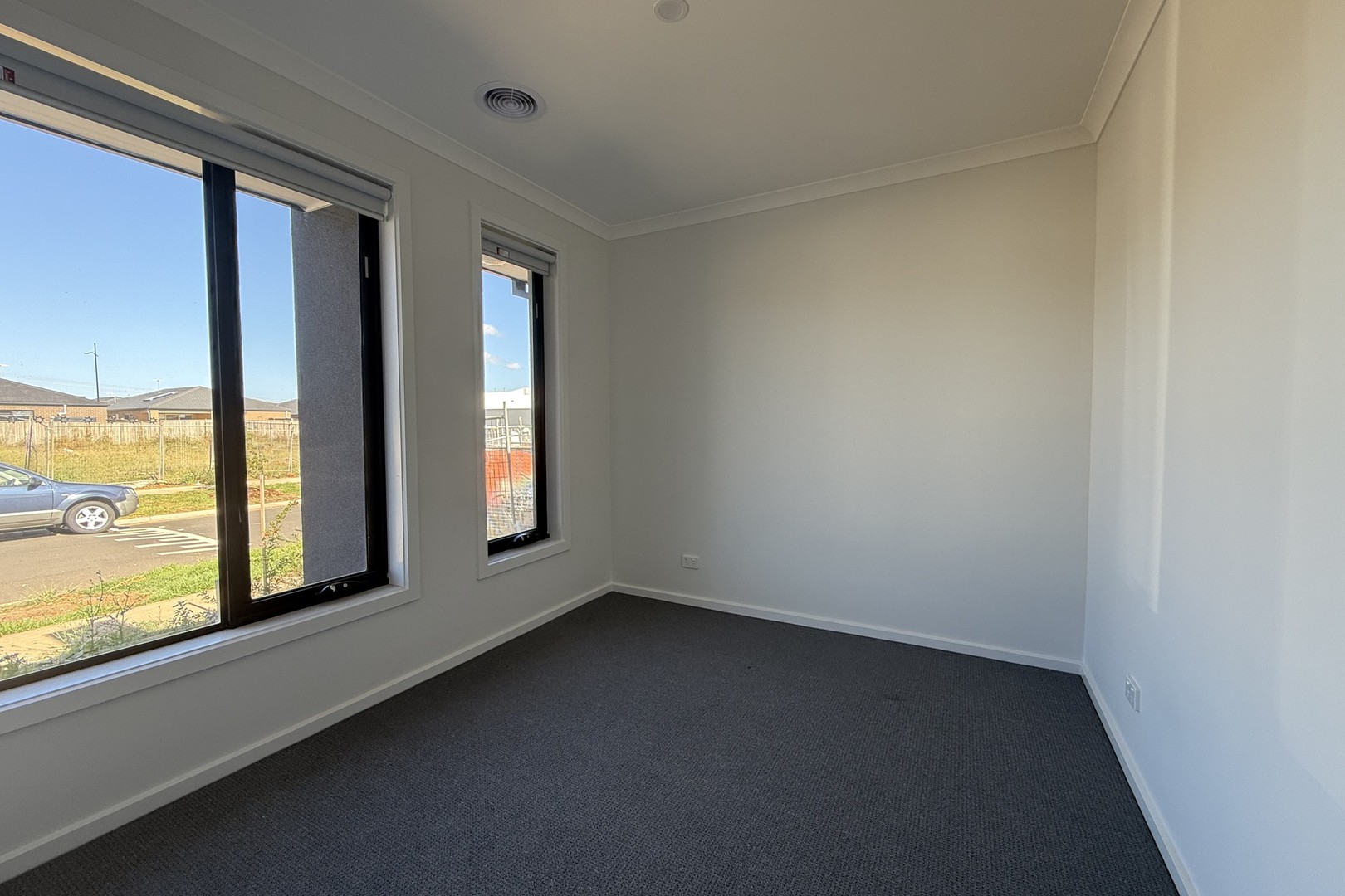 8 Skyline Road, Fraser Rise, VIC 3336 - Thumbnail 1 - 23/02/2026