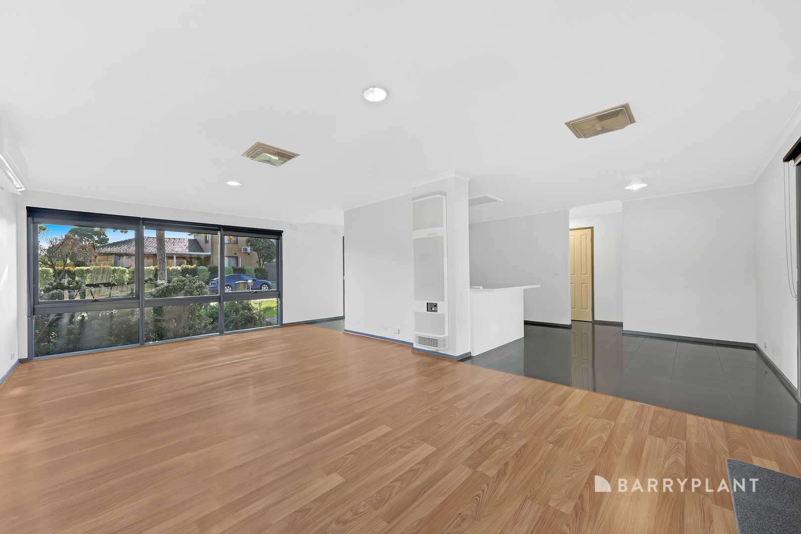 8 Solway Court, Epping, VIC 3076, Epping - Thumbnail 4