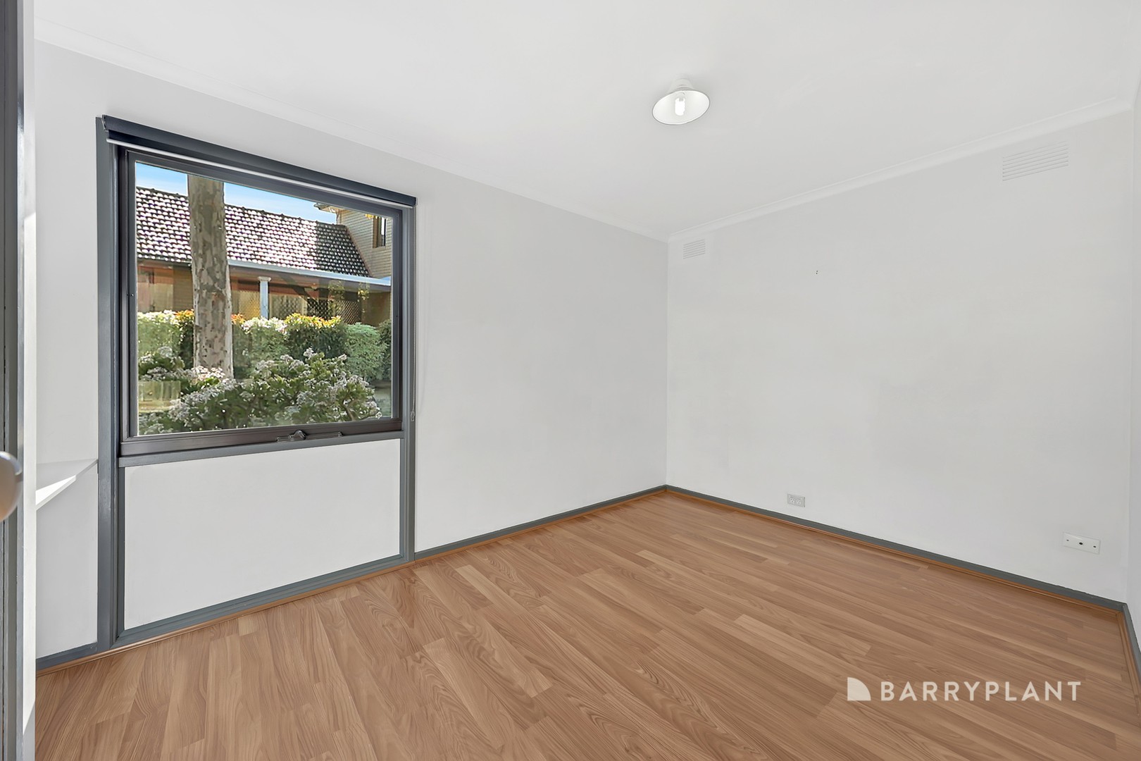 8 Solway Court, Epping, VIC 3076, Epping - Thumbnail 7