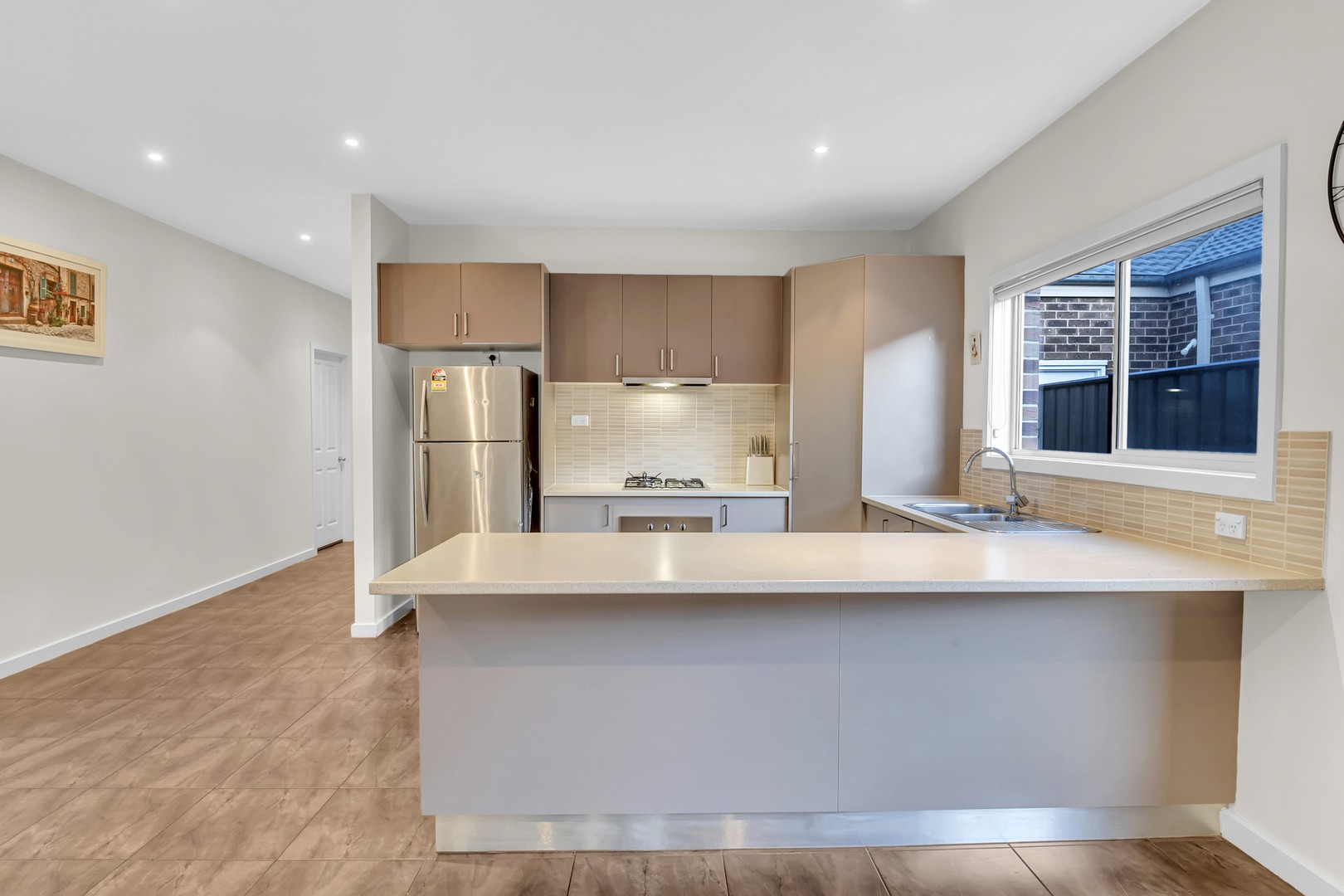 8 Somersby Road, Craigieburn, VIC 3064, Craigieburn - Thumbnail 3