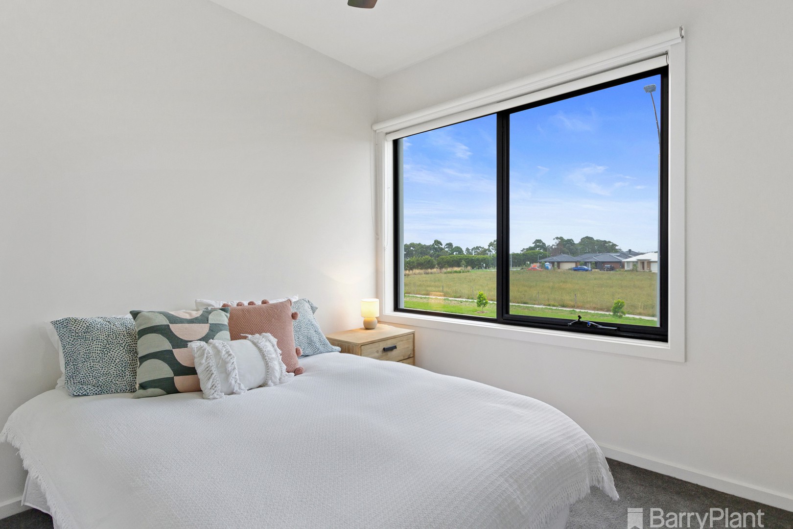 8 Spotted Gum Close, Clyde, VIC 3978, Clyde - Thumbnail 8