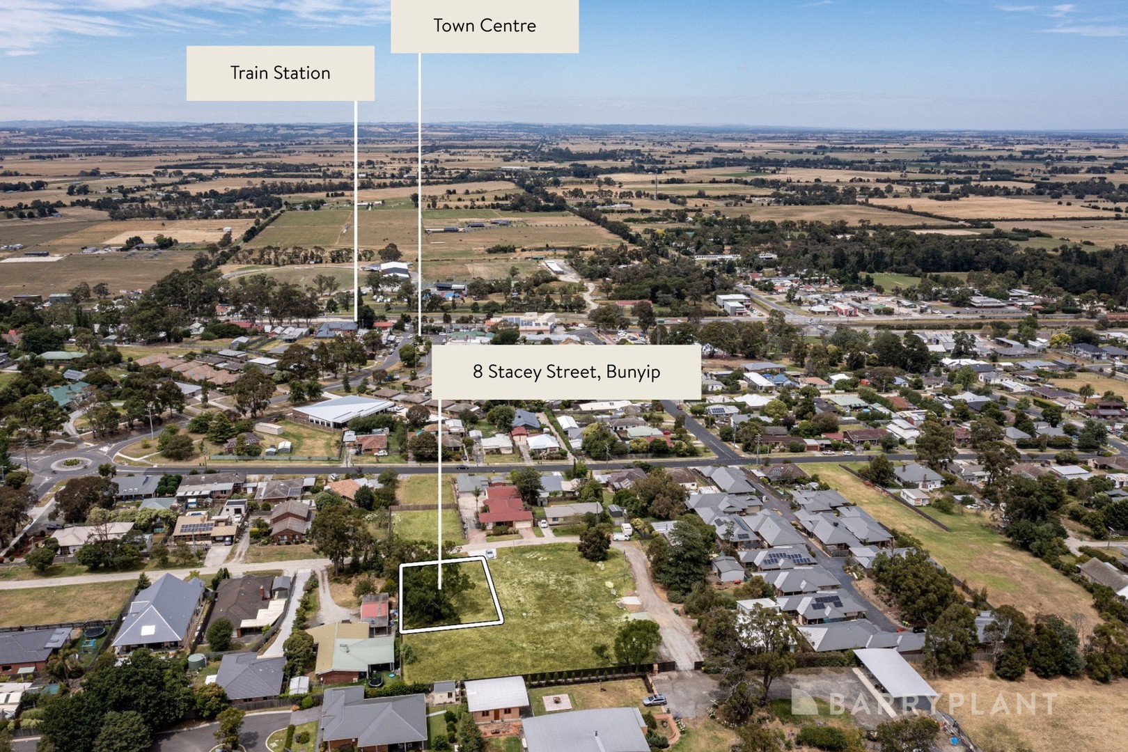 8 Stacey Street, Bunyip, VIC 3815 - Thumbnail 2 - 25/02/2026