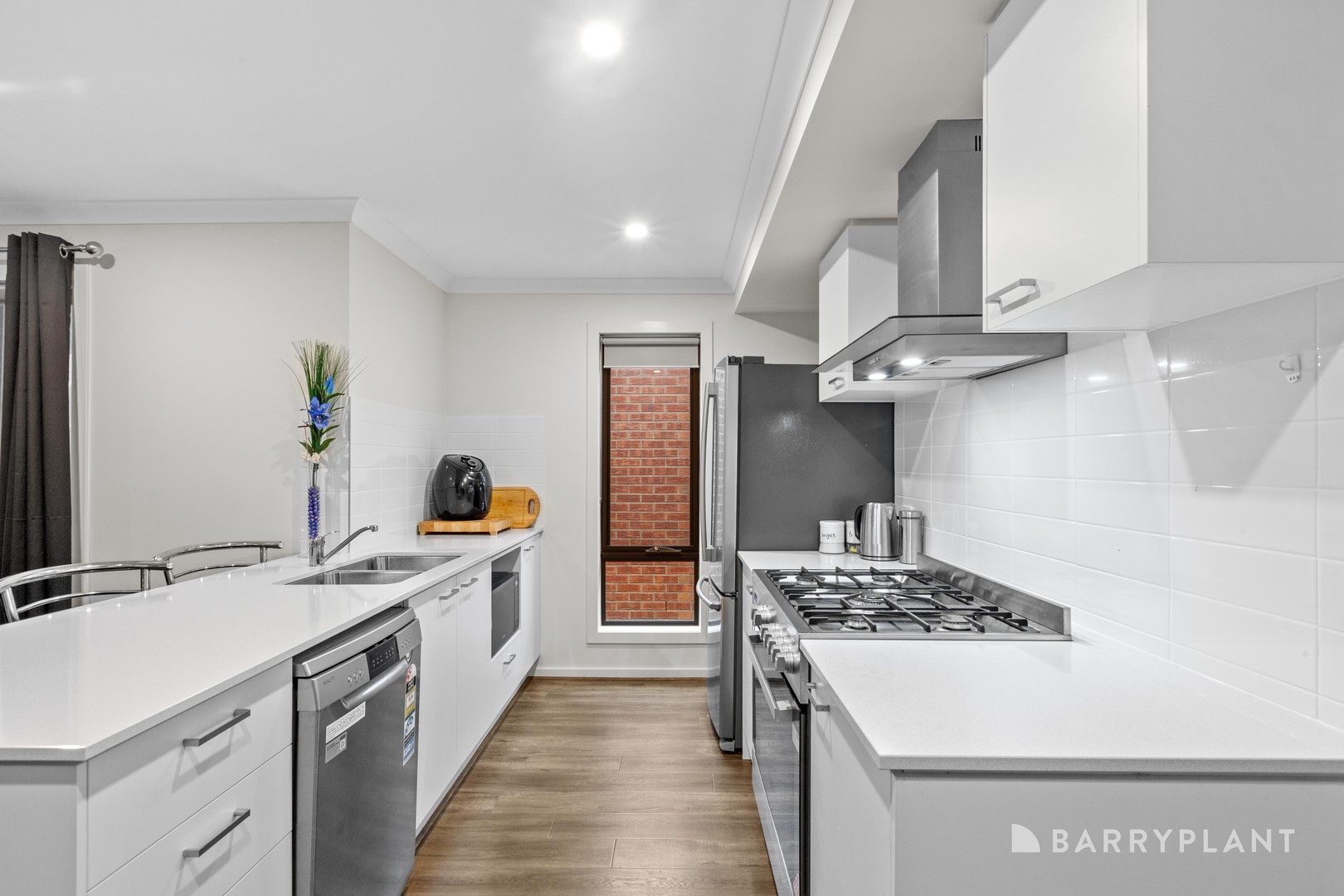 8 Stag Place, Wallan, VIC 3756, Wallan - Thumbnail 2