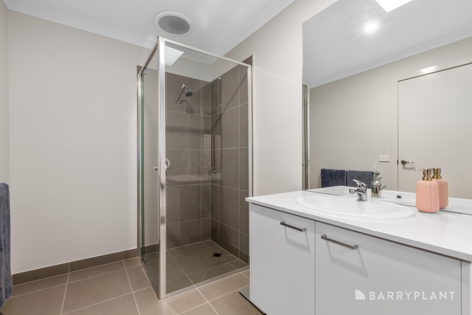 8 Stag Place, Wallan, VIC 3756, Wallan - Thumbnail 5