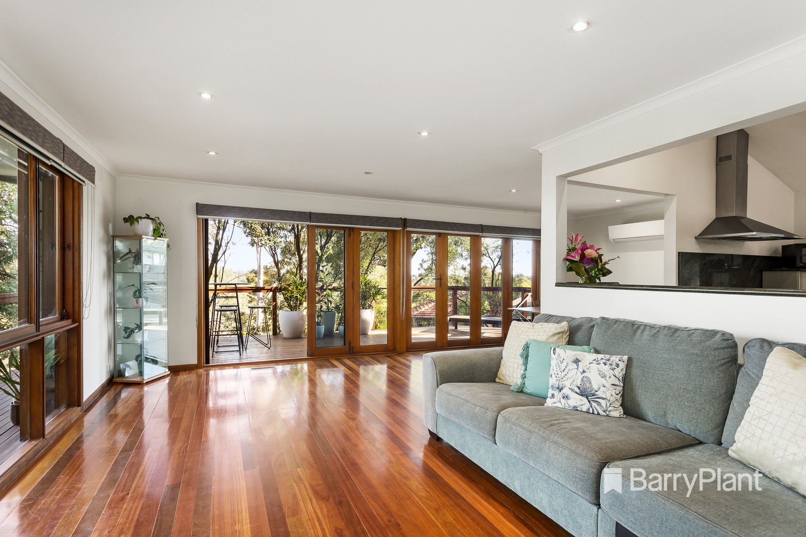 8 Stokes  Place, Eltham, VIC 3095, Eltham - Thumbnail 2