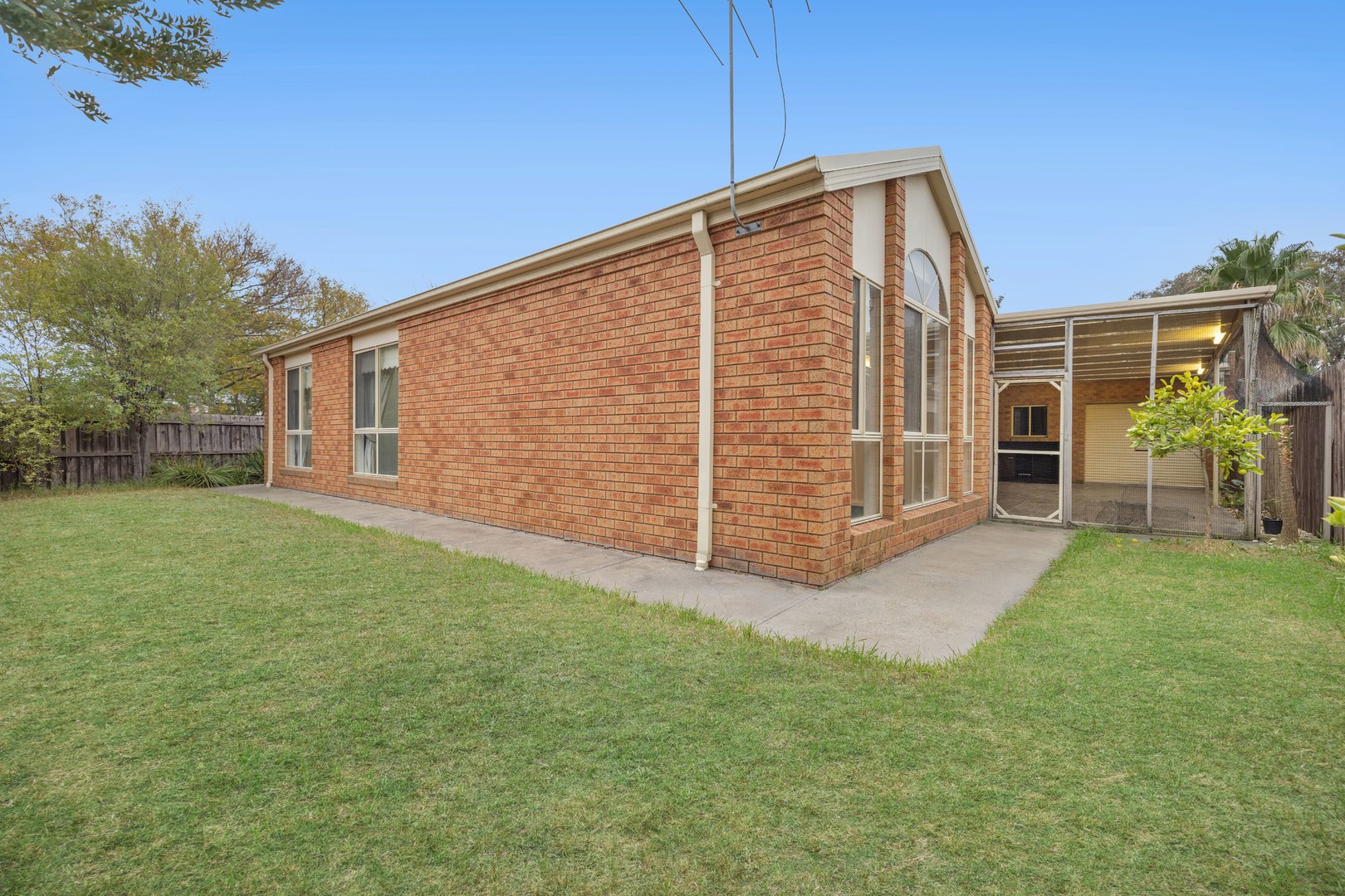 8 Strathdon Place, Point Cook, VIC 3030, Point Cook - Thumbnail 2