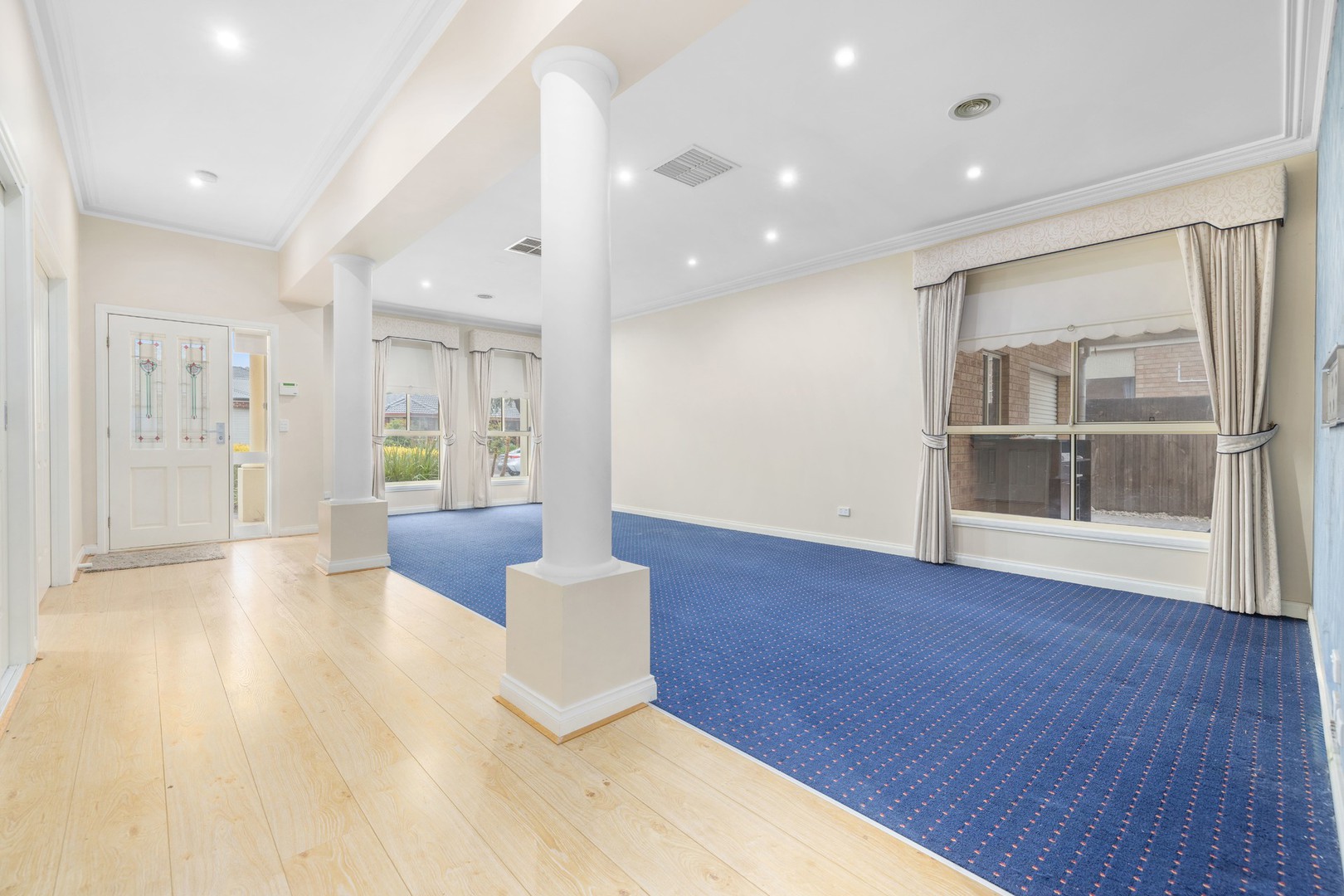 8 Strathdon Place, Point Cook, VIC 3030, Point Cook - Thumbnail 4