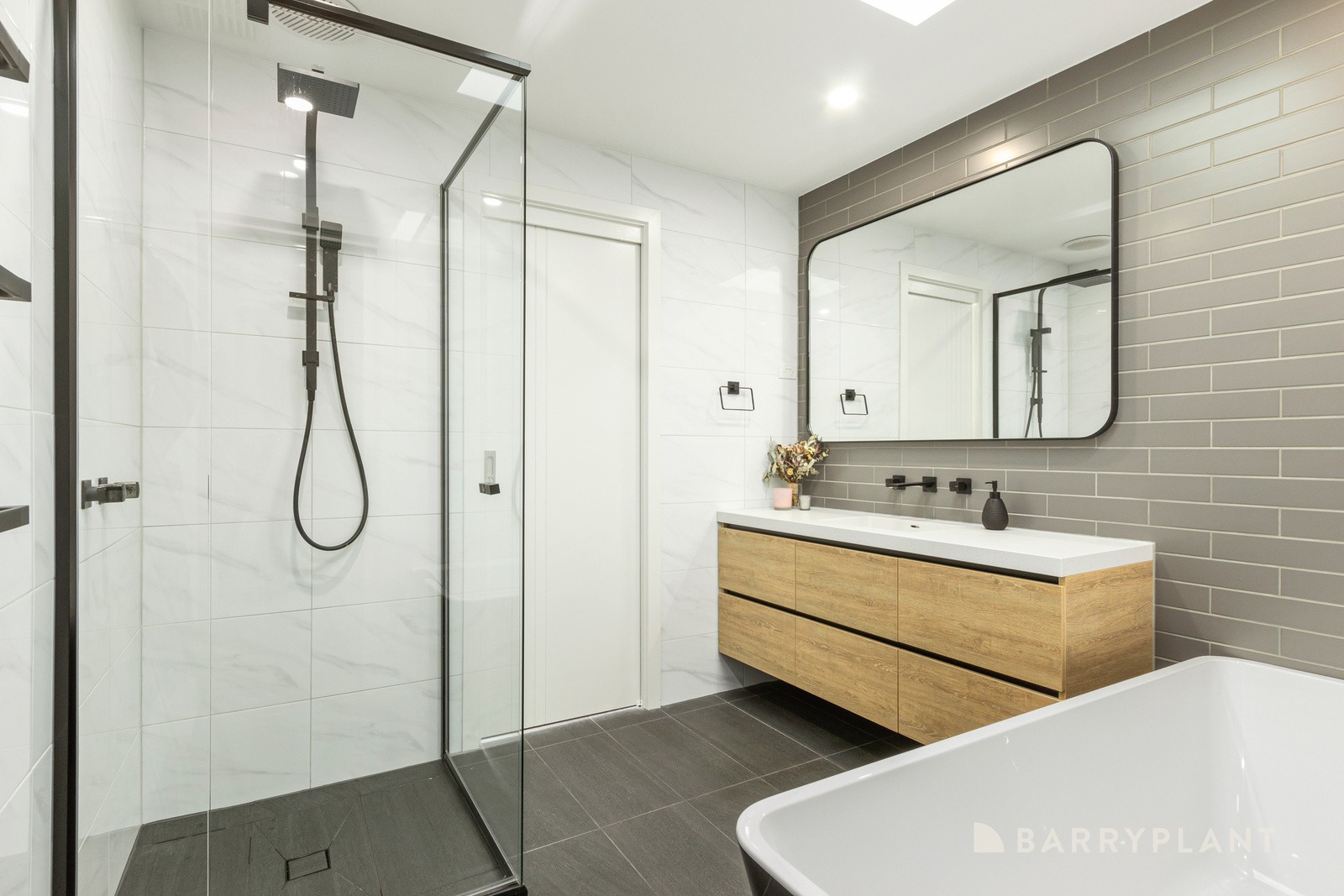 8 Stroud Court, Kilsyth South, VIC 3137, Kilsyth South - Thumbnail 5