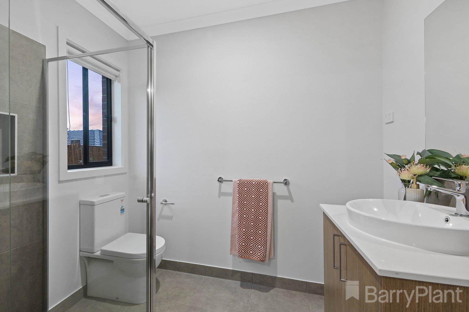 8 Sunnybrook Avenue, Warragul, VIC 3820, Warragul - Thumbnail 3