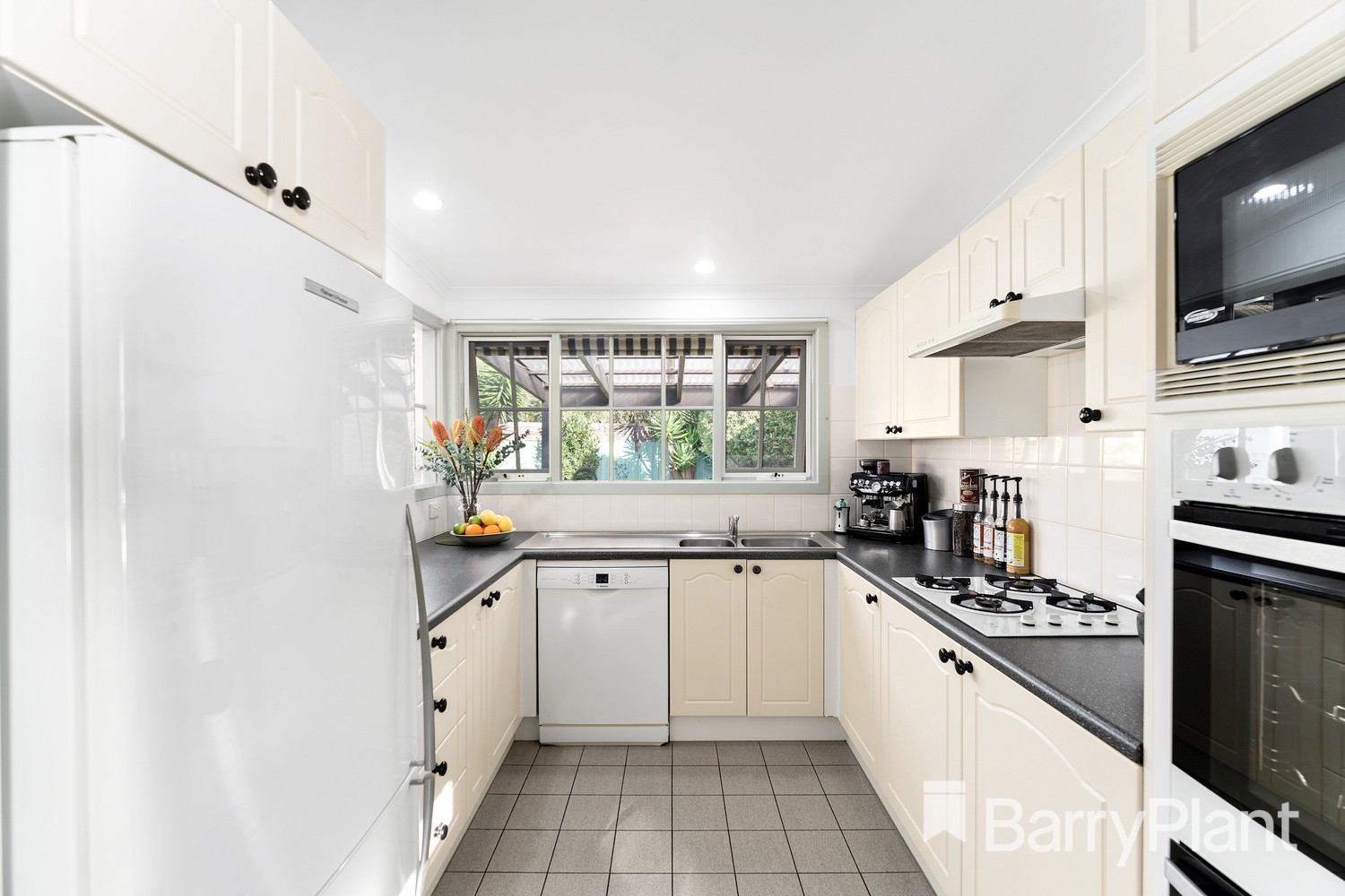 8 Tait Street, Footscray, VIC 3011, Footscray - Thumbnail 4
