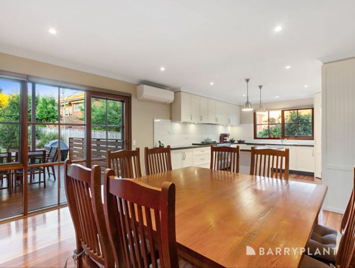 8 Talwood Close, Wantirna South, VIC 3152, Wantirna South - Thumbnail 3