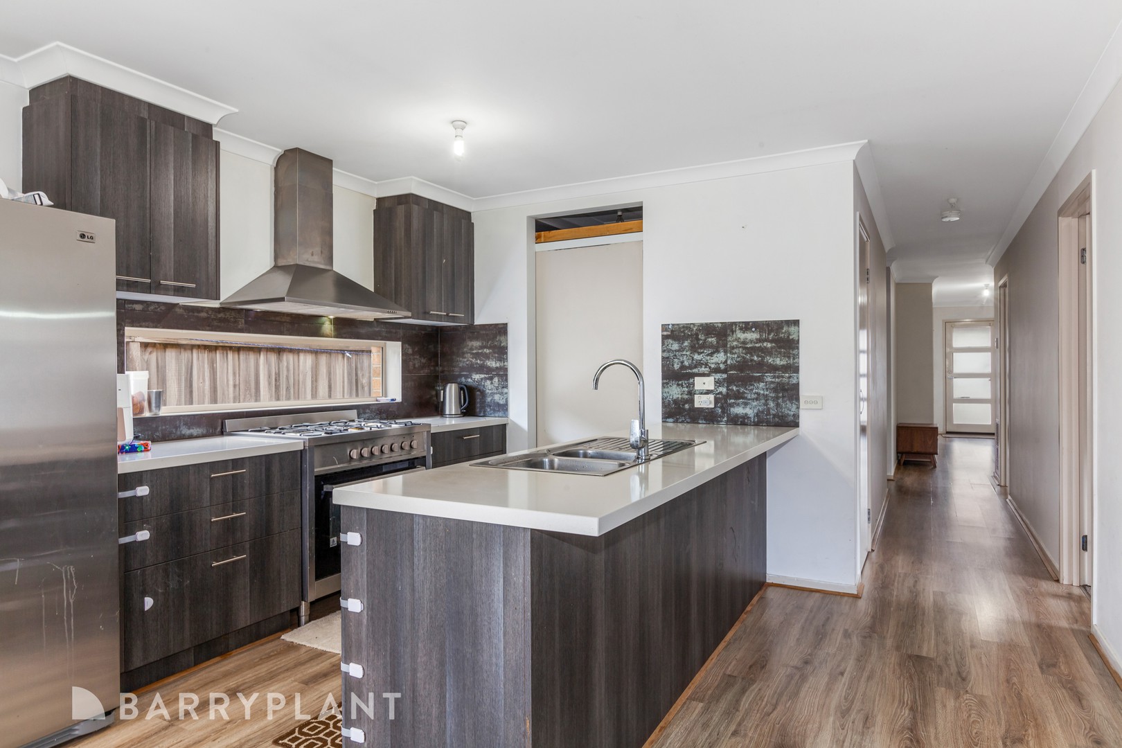 8 Tarago Street, Wallan, VIC 3756, Wallan - Thumbnail 2