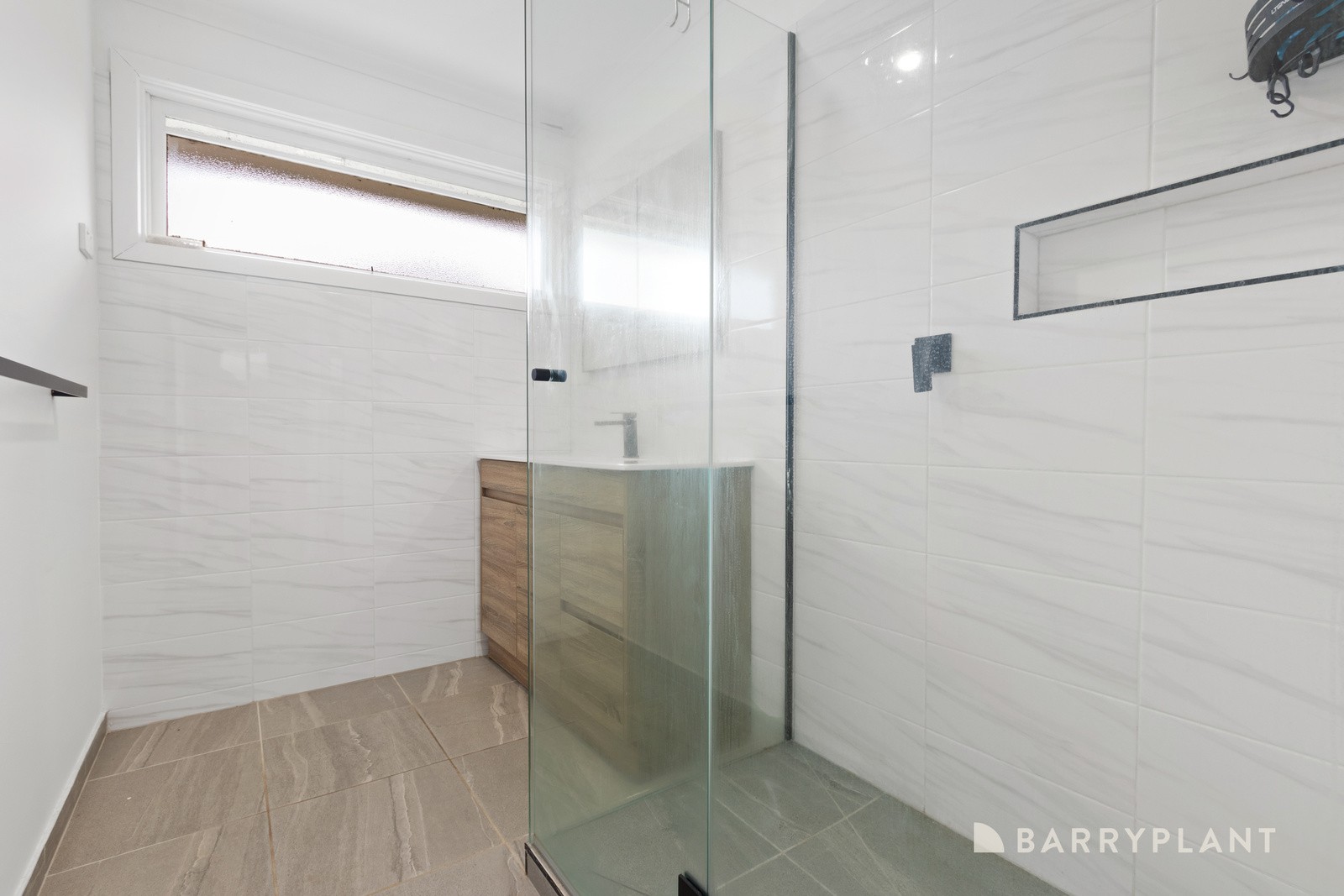 8 Tasman Close, Wantirna South, VIC 3152, Wantirna South - Thumbnail 4