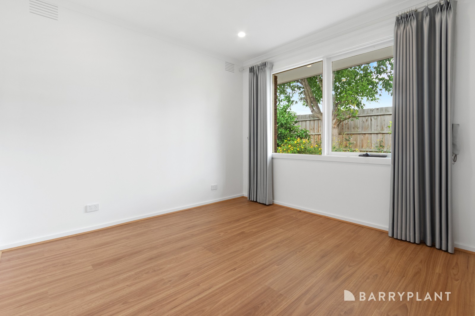 8 Tasman Close, Wantirna South, VIC 3152, Wantirna South - Thumbnail 5