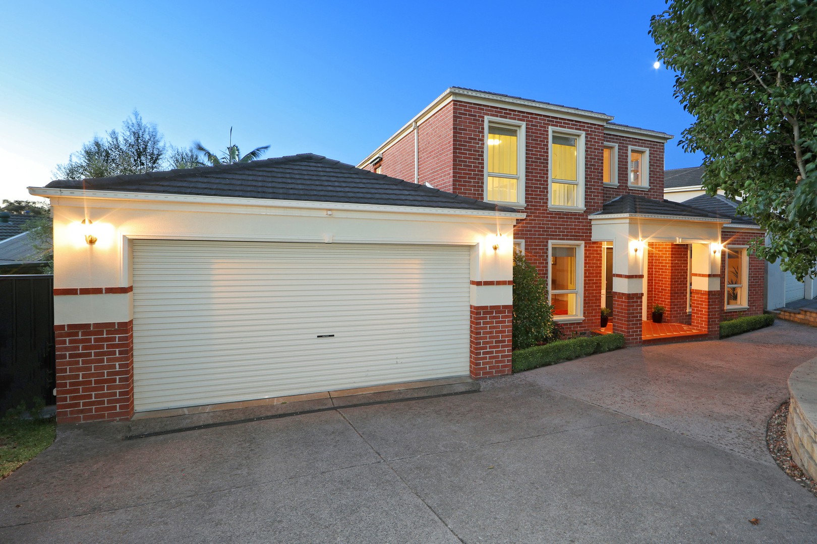 8 Teofilo Drive, Lysterfield, VIC 3156, Lysterfield - Thumbnail 2