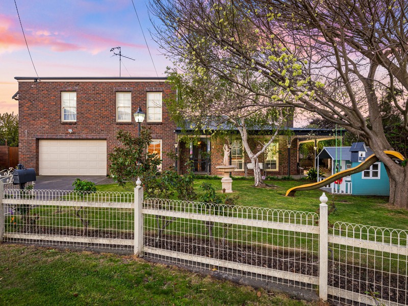 8 Terry Court, Drysdale, VIC 3222 - Image - 08/10/2025