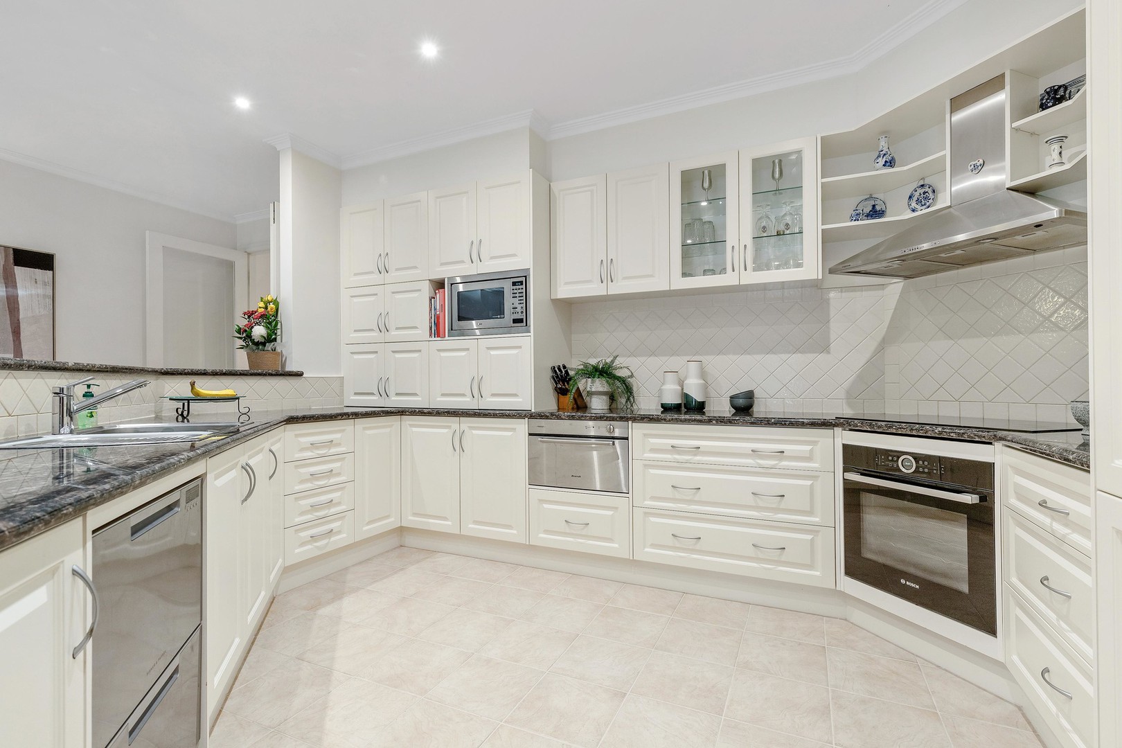 8 The Grove, Hillside, VIC 3037, Hillside - Thumbnail 8
